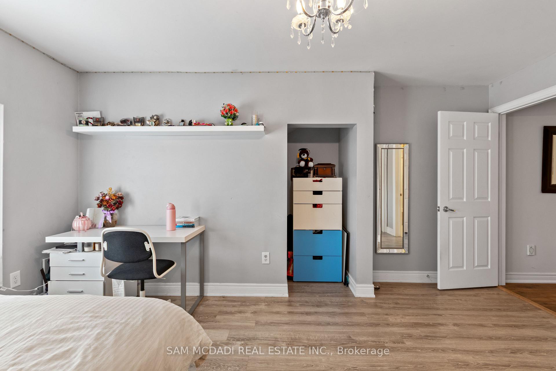 5142 Ancient Stone Avenue