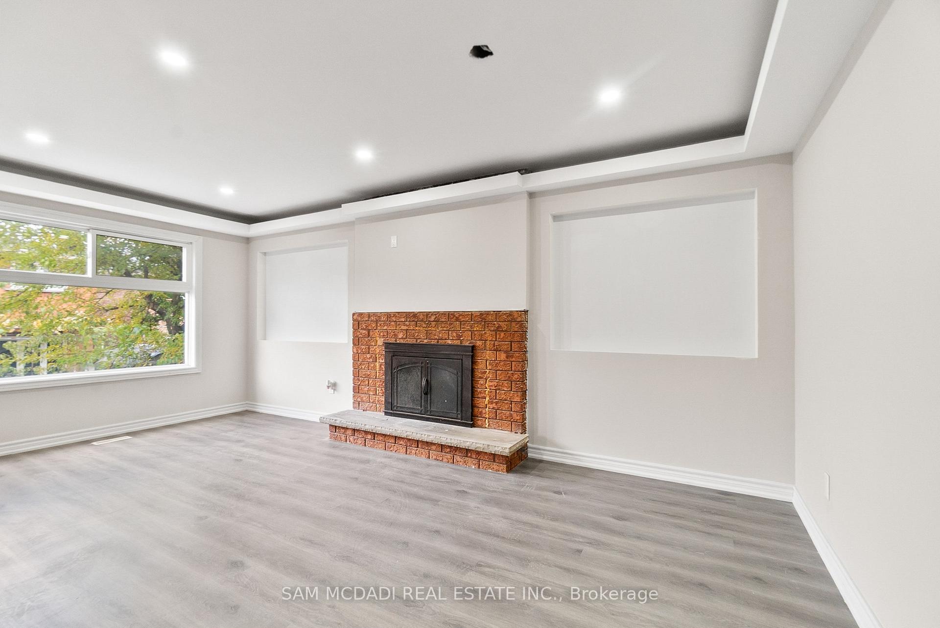 149 Sunforest Drive