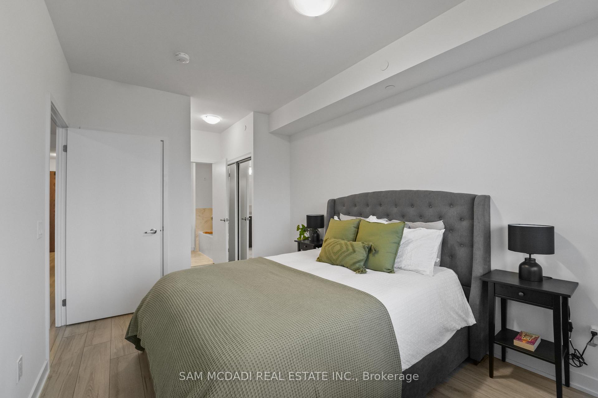 1035 Southdown Road 1403