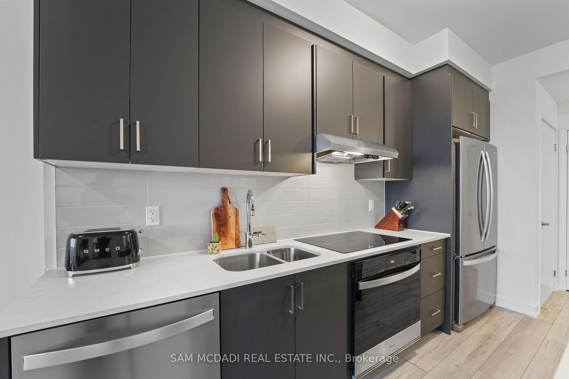 1035 Southdown Road 1403