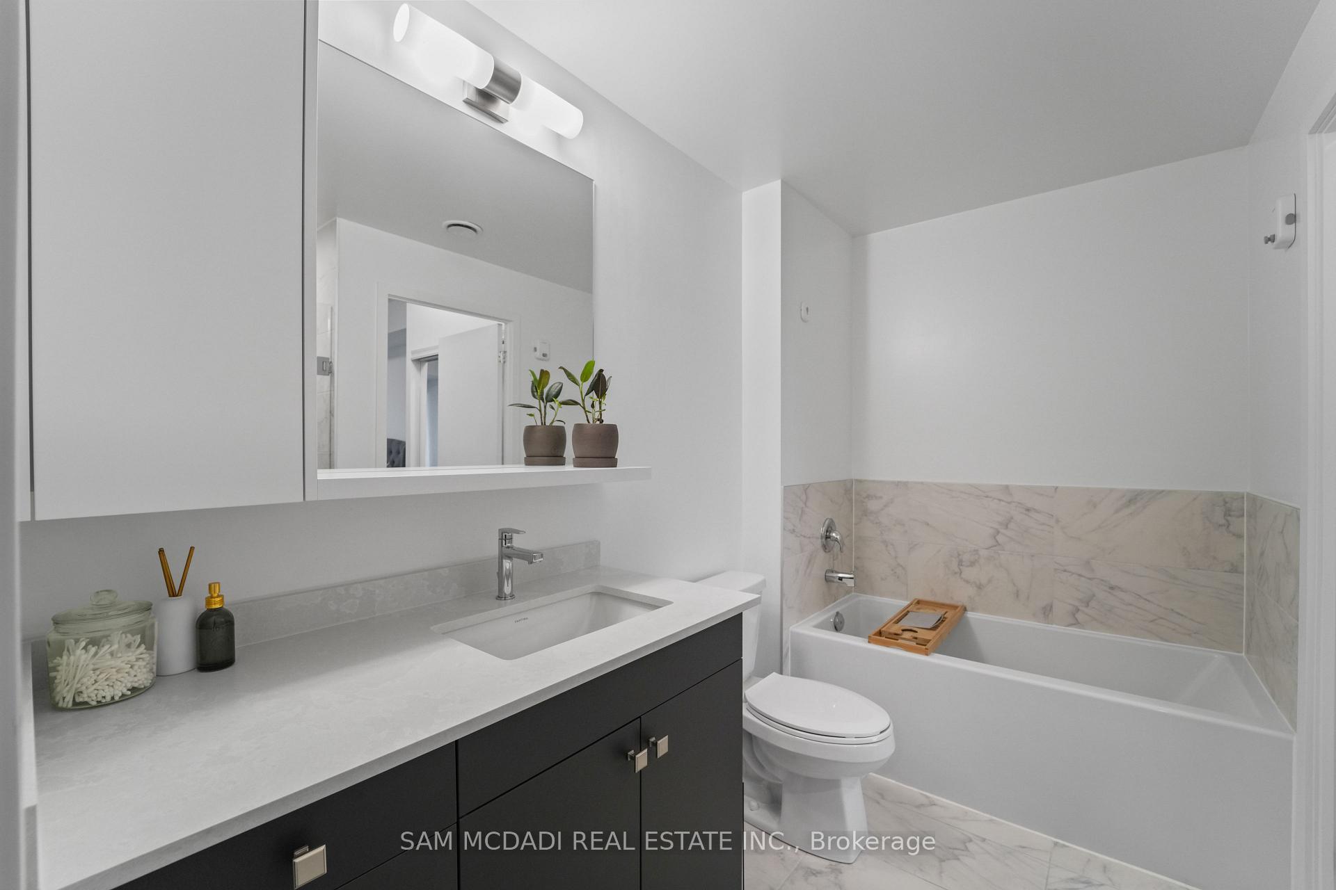 1035 Southdown Road 1403