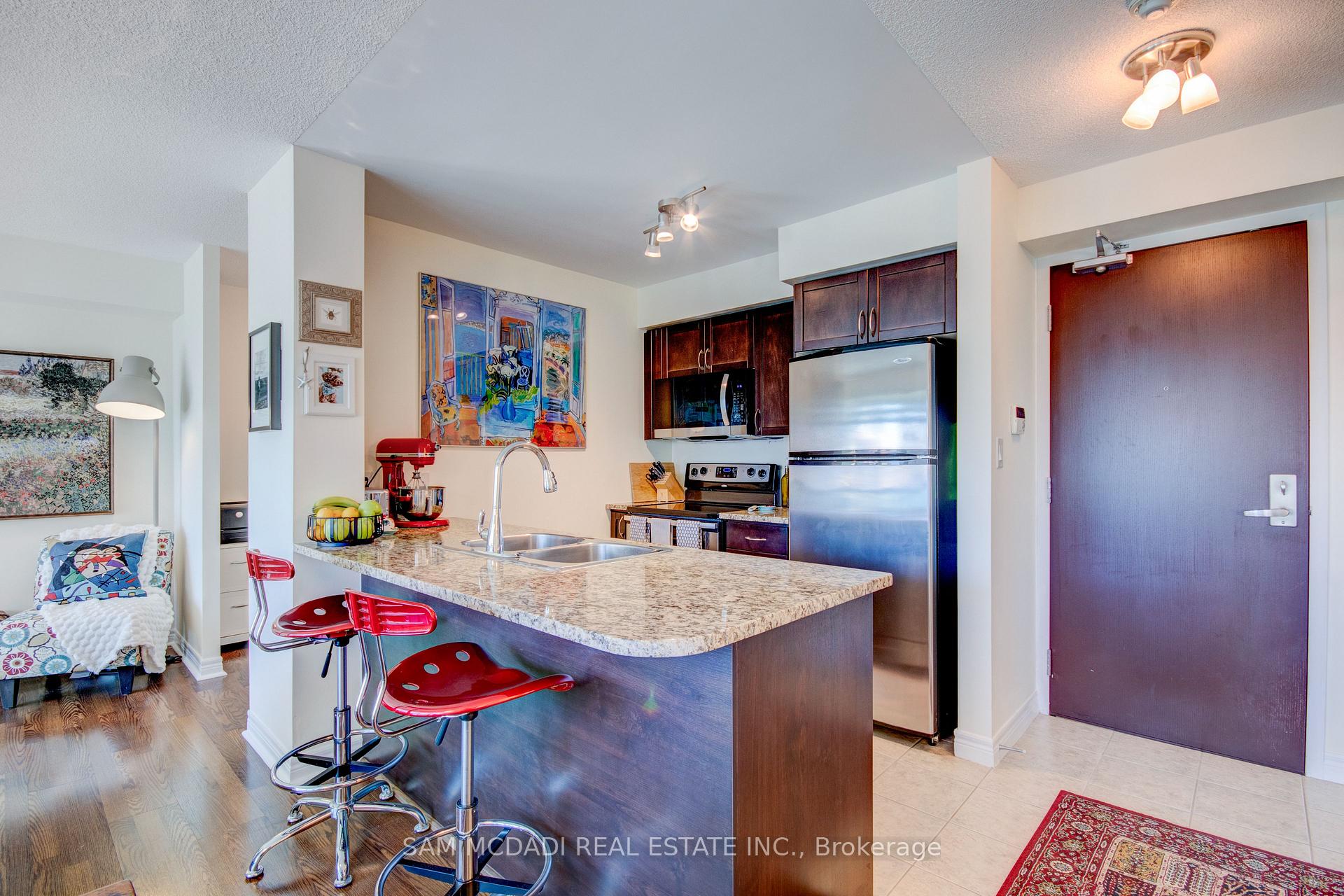 208 Enfield Place 2205