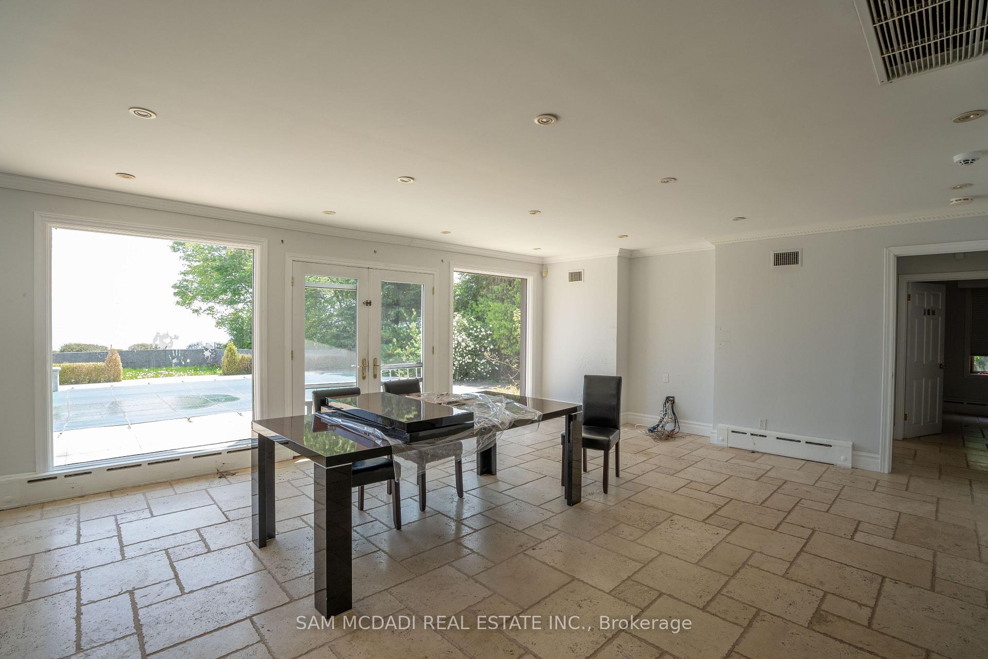 1588 Watersedge Road