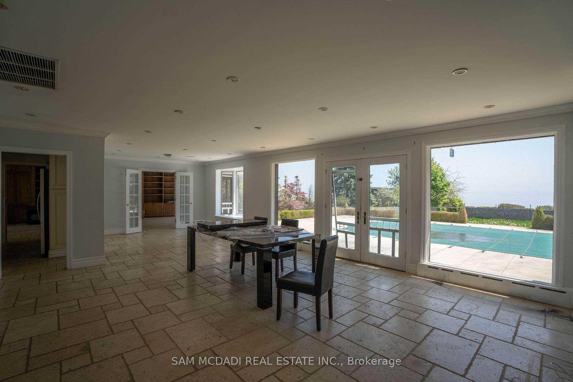 1588 Watersedge Road