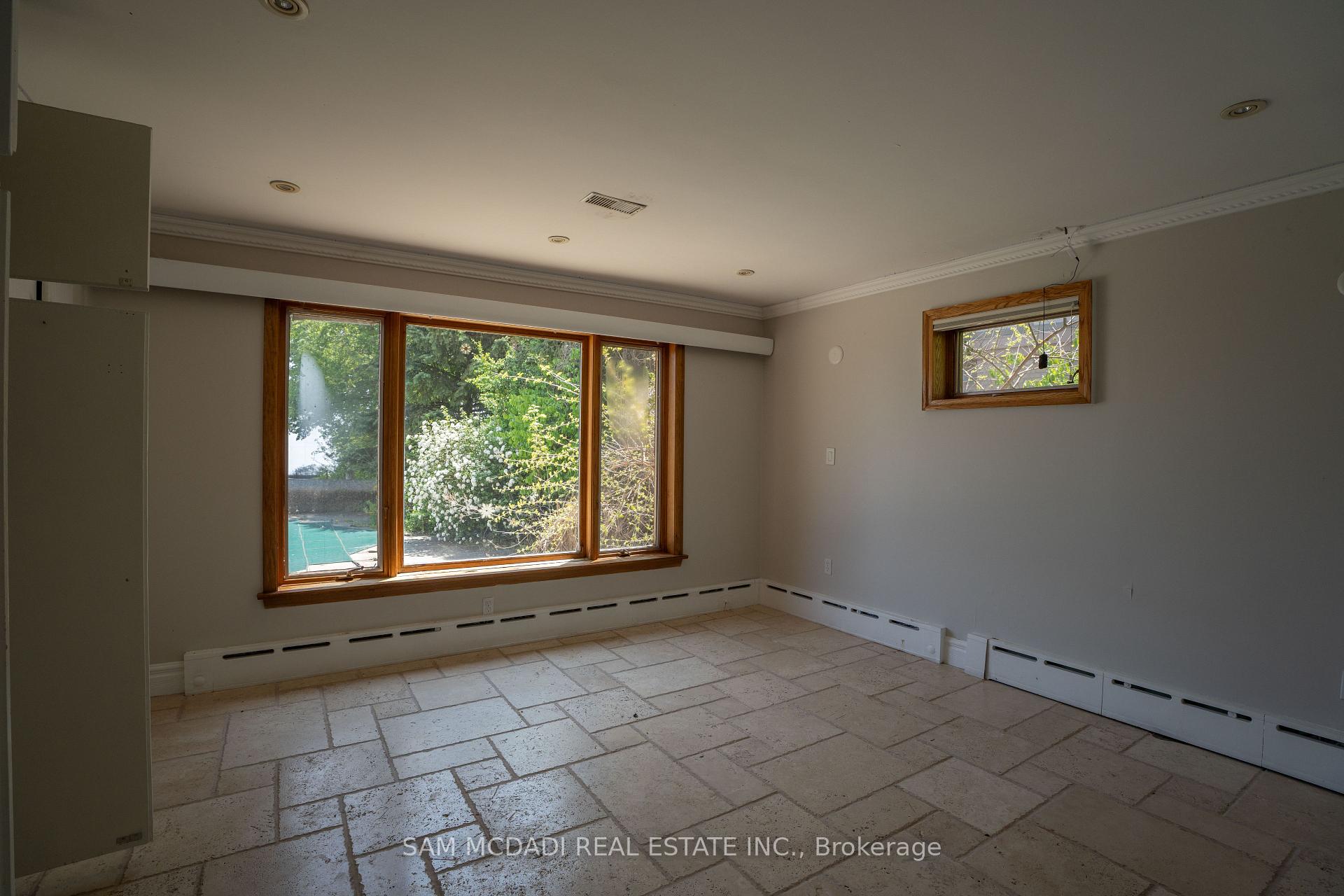 1588 Watersedge Road