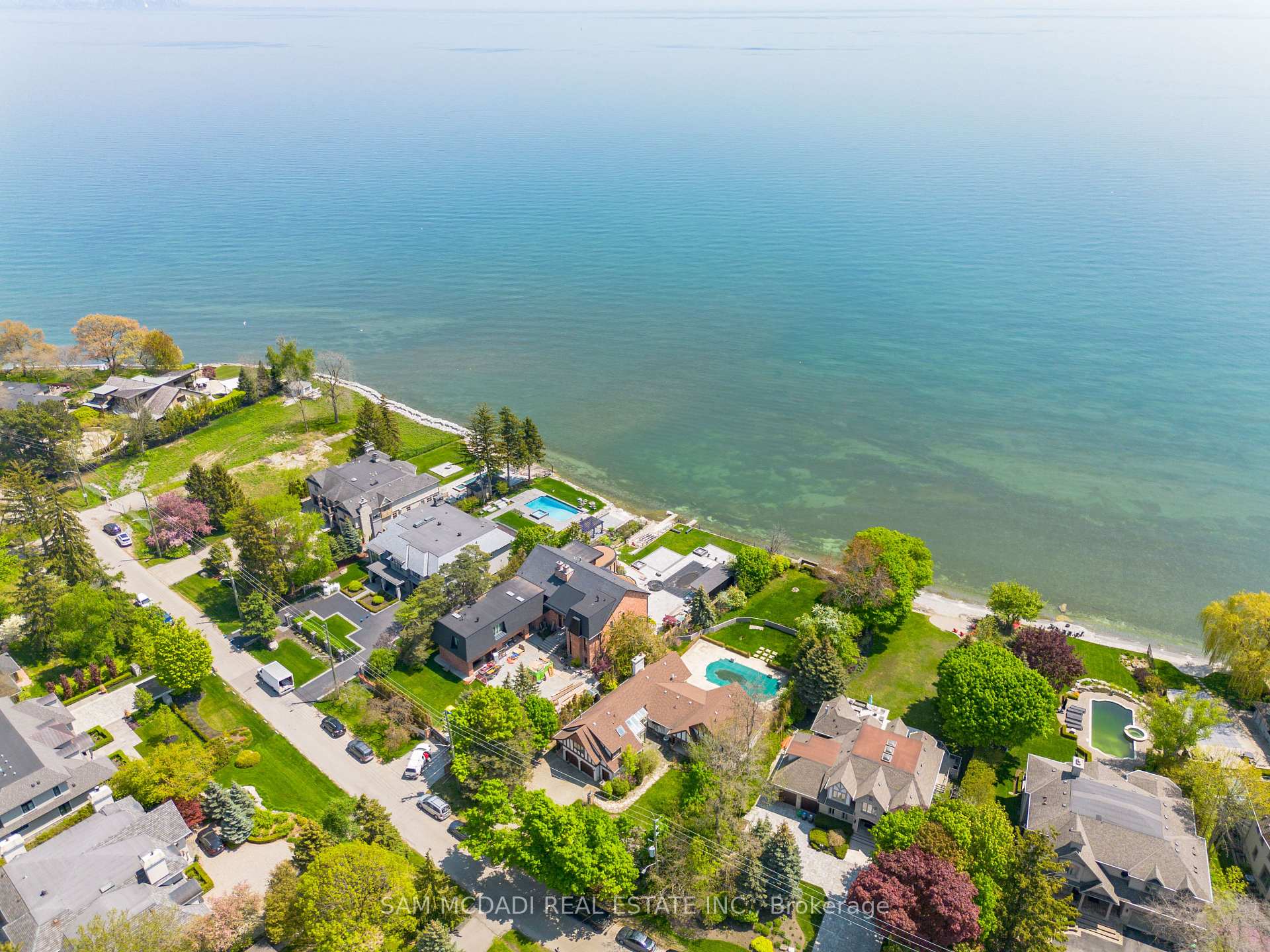 1588 Watersedge Road