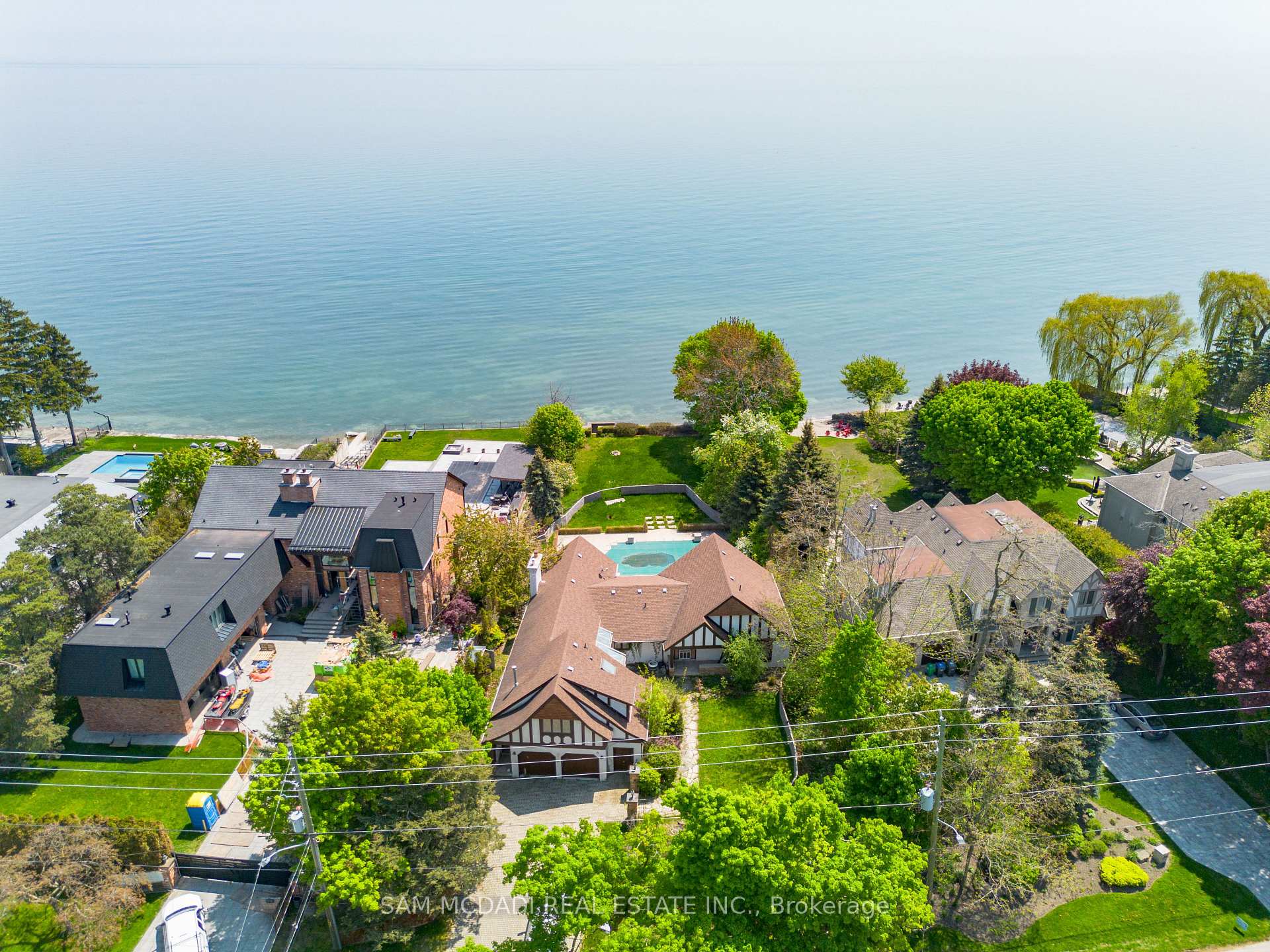 1588 Watersedge Road