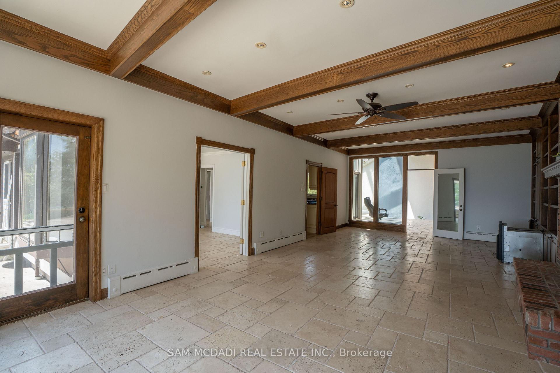 1588 Watersedge Road