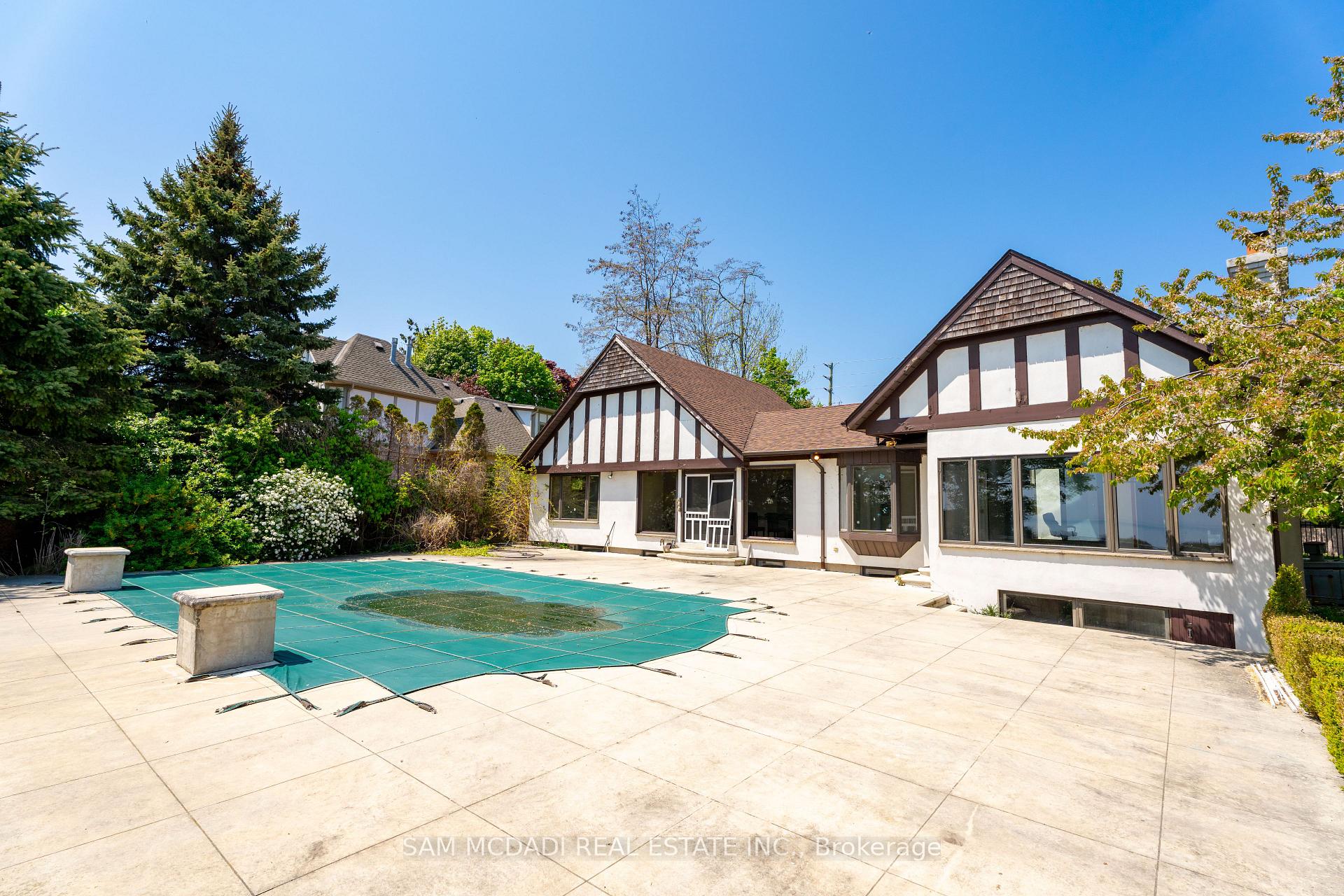 1588 Watersedge Road