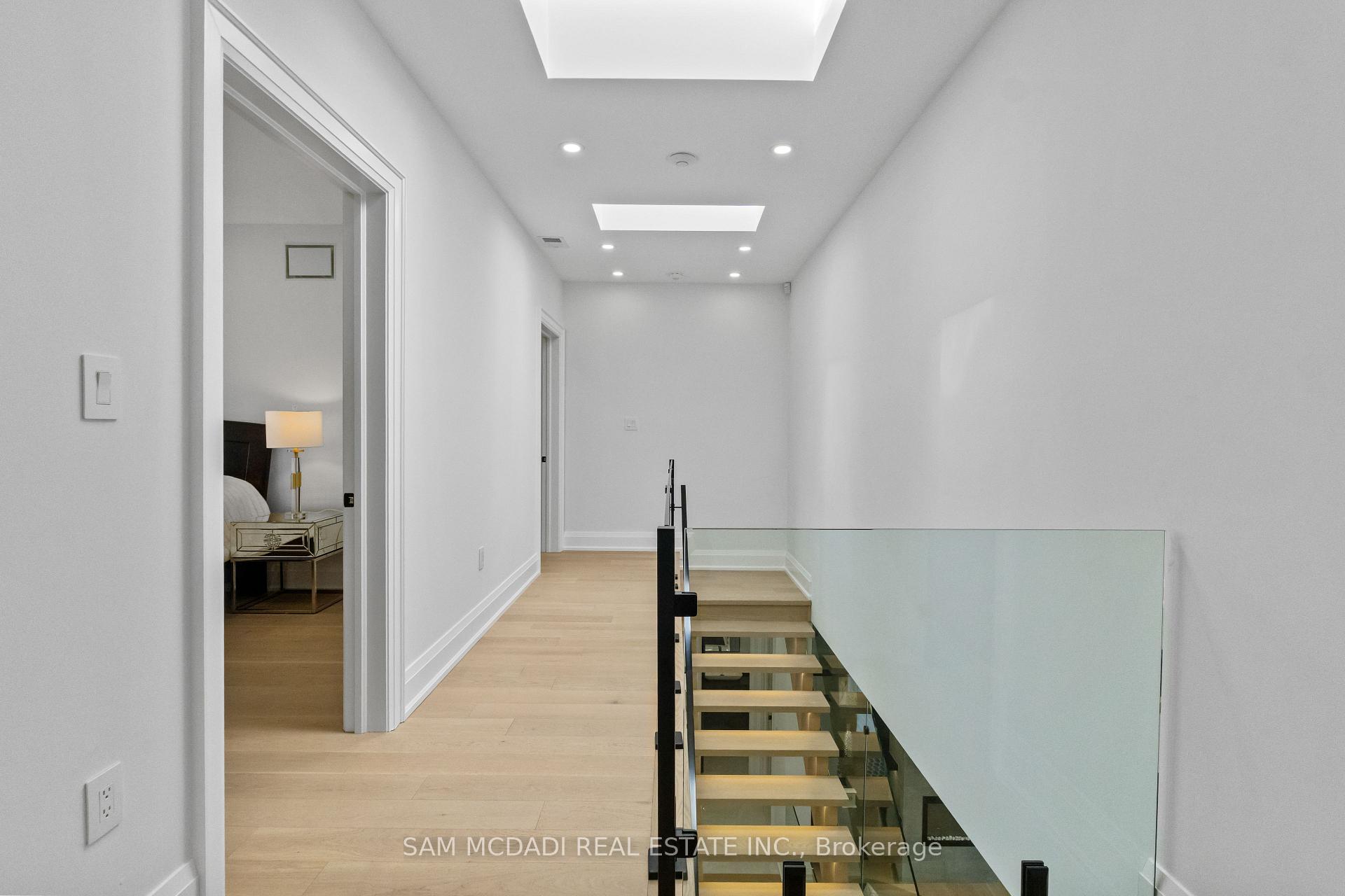 107 Vista Boulevard