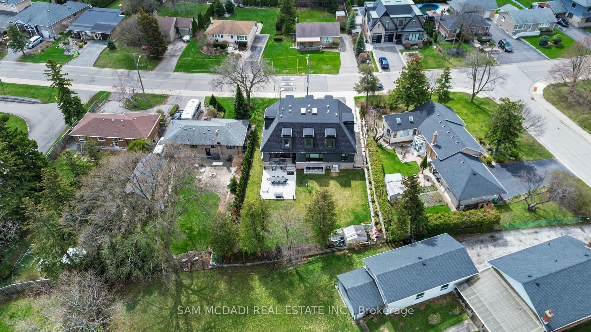 107 Vista Boulevard