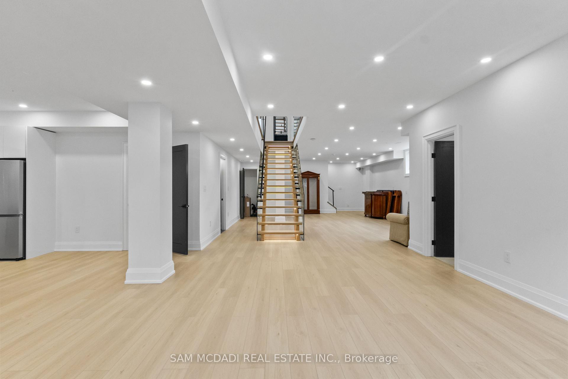 107 Vista Boulevard