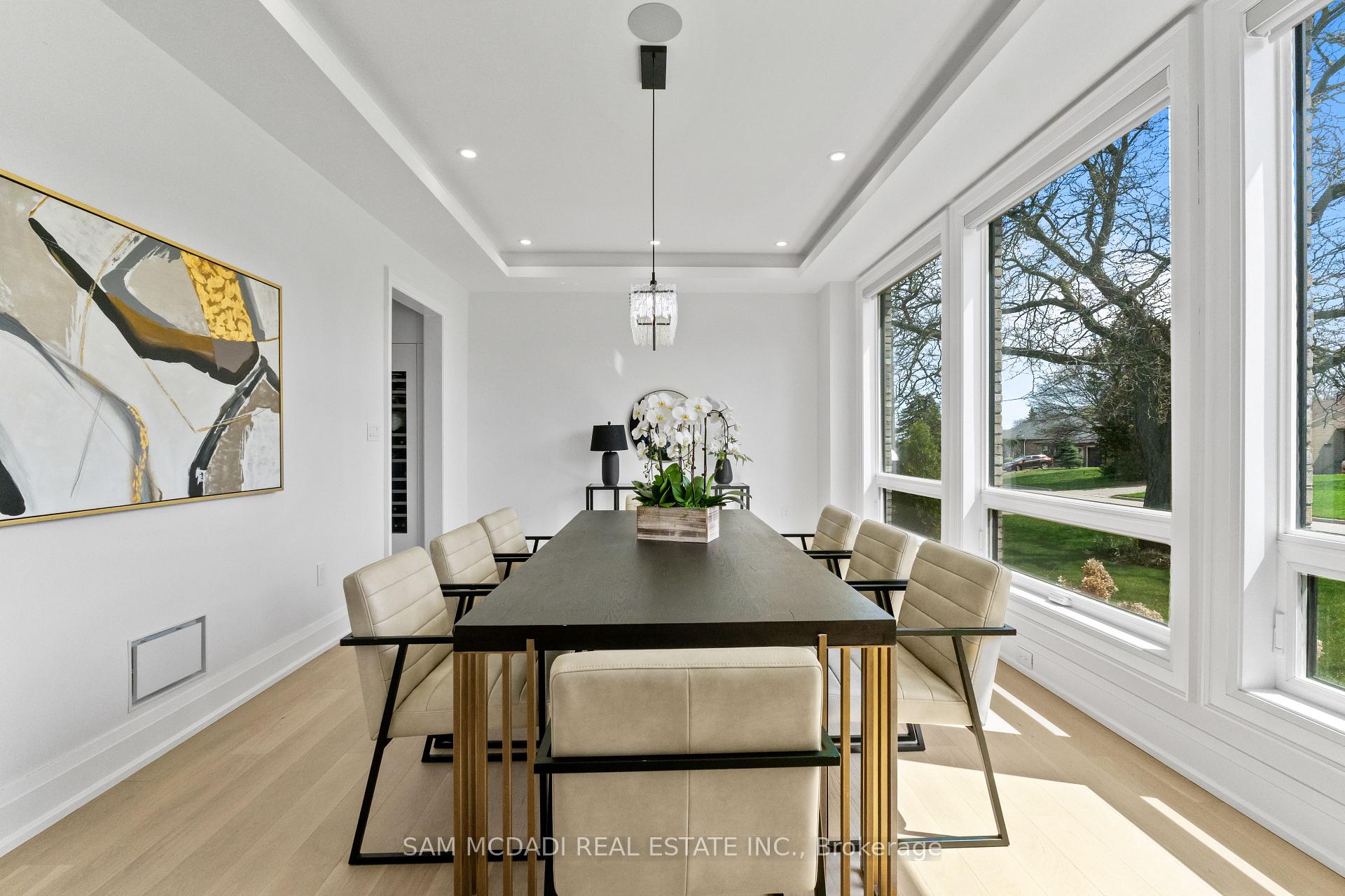 107 Vista Boulevard