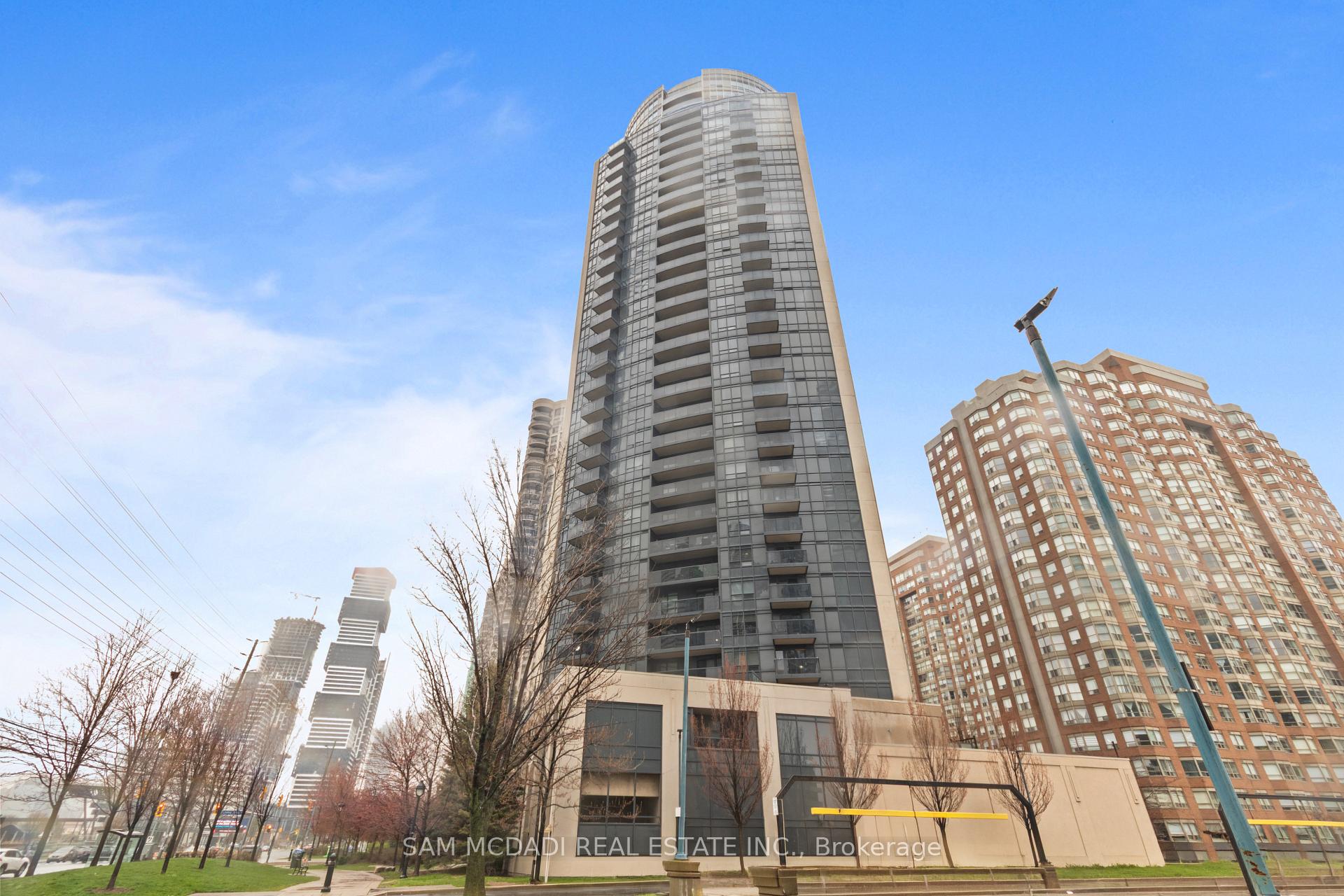 330 Burnhamthorpe Road 705