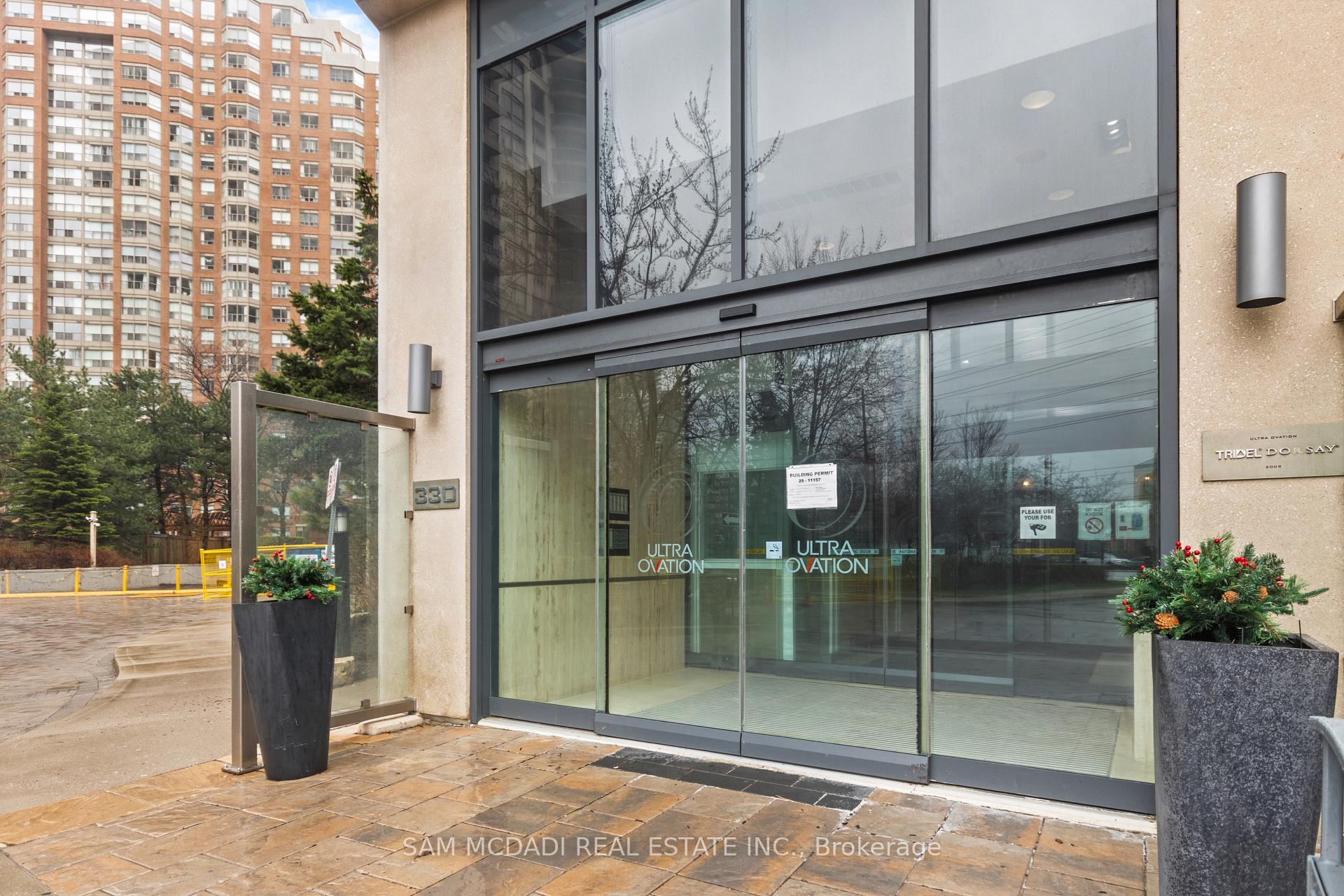 330 Burnhamthorpe Road 705