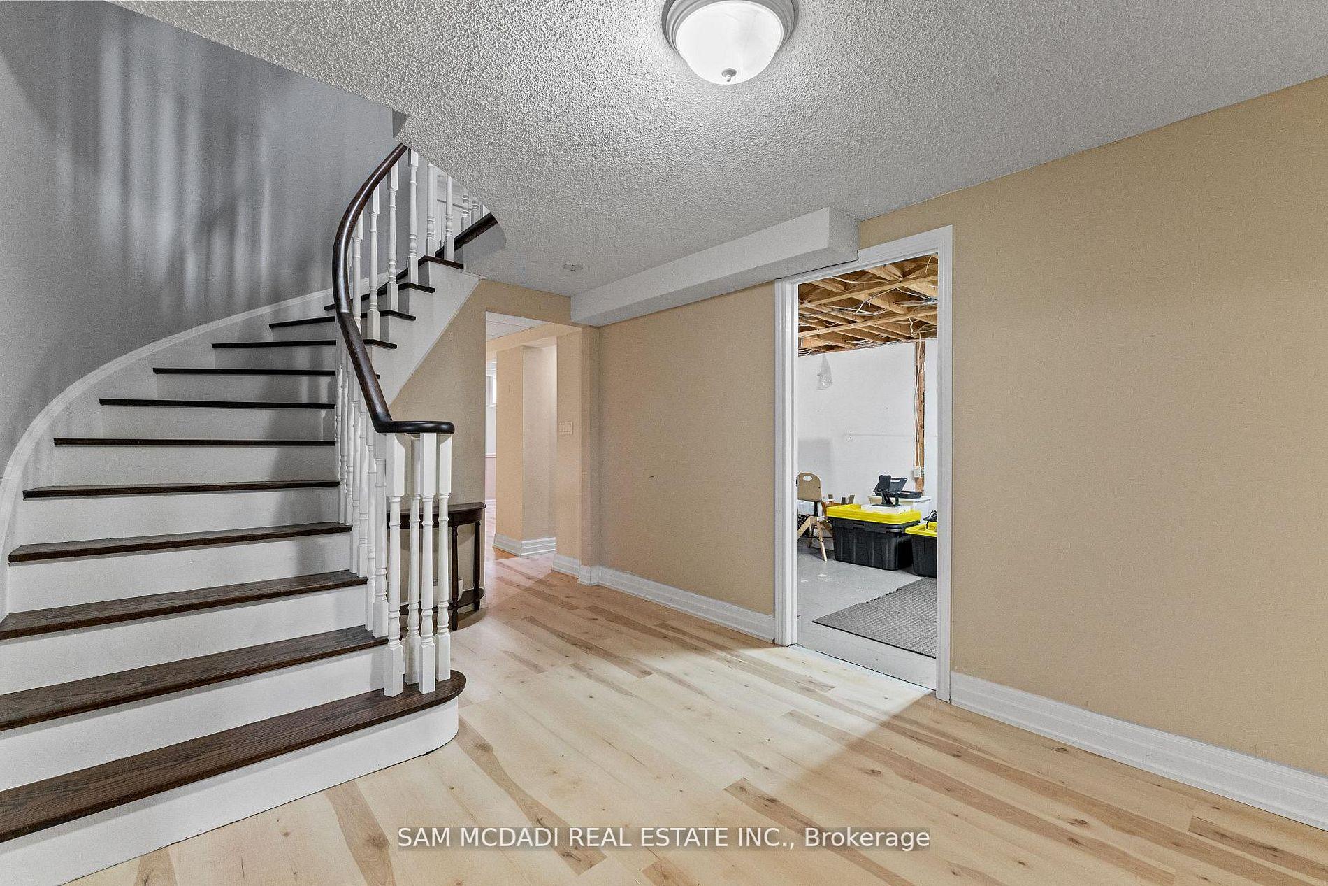 4025 Rolling Valley Drive