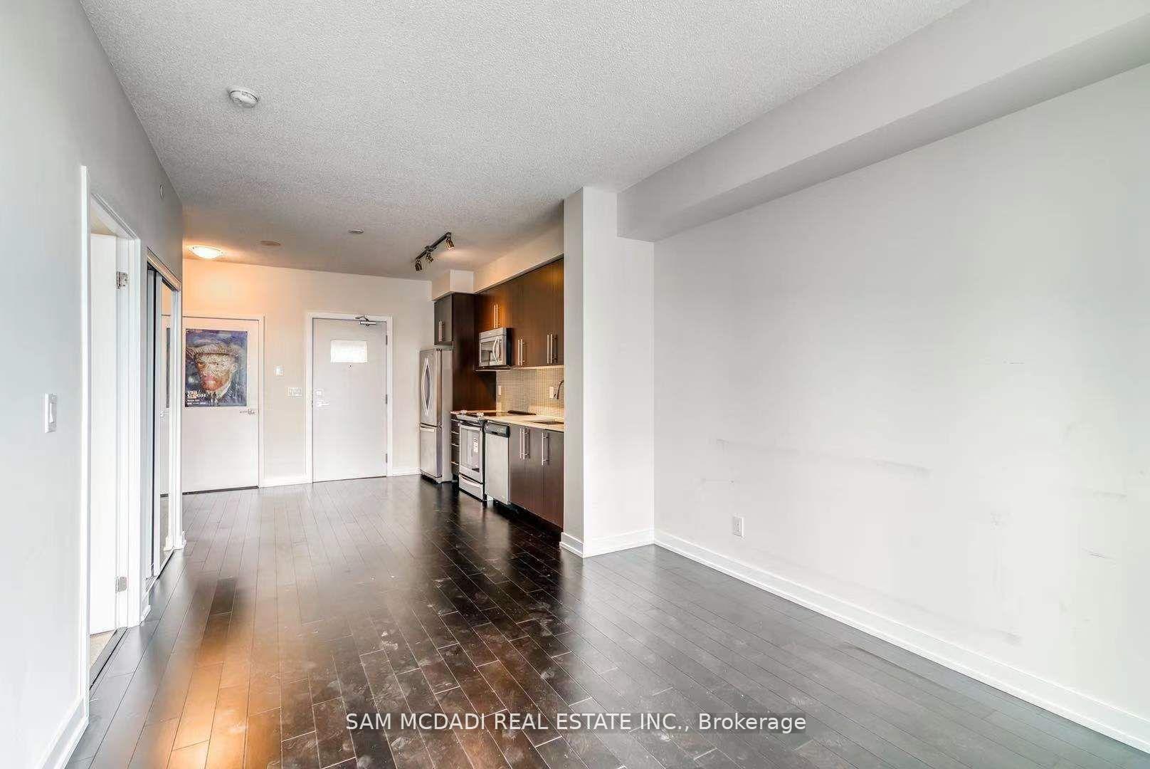 510 Curran Place 1710