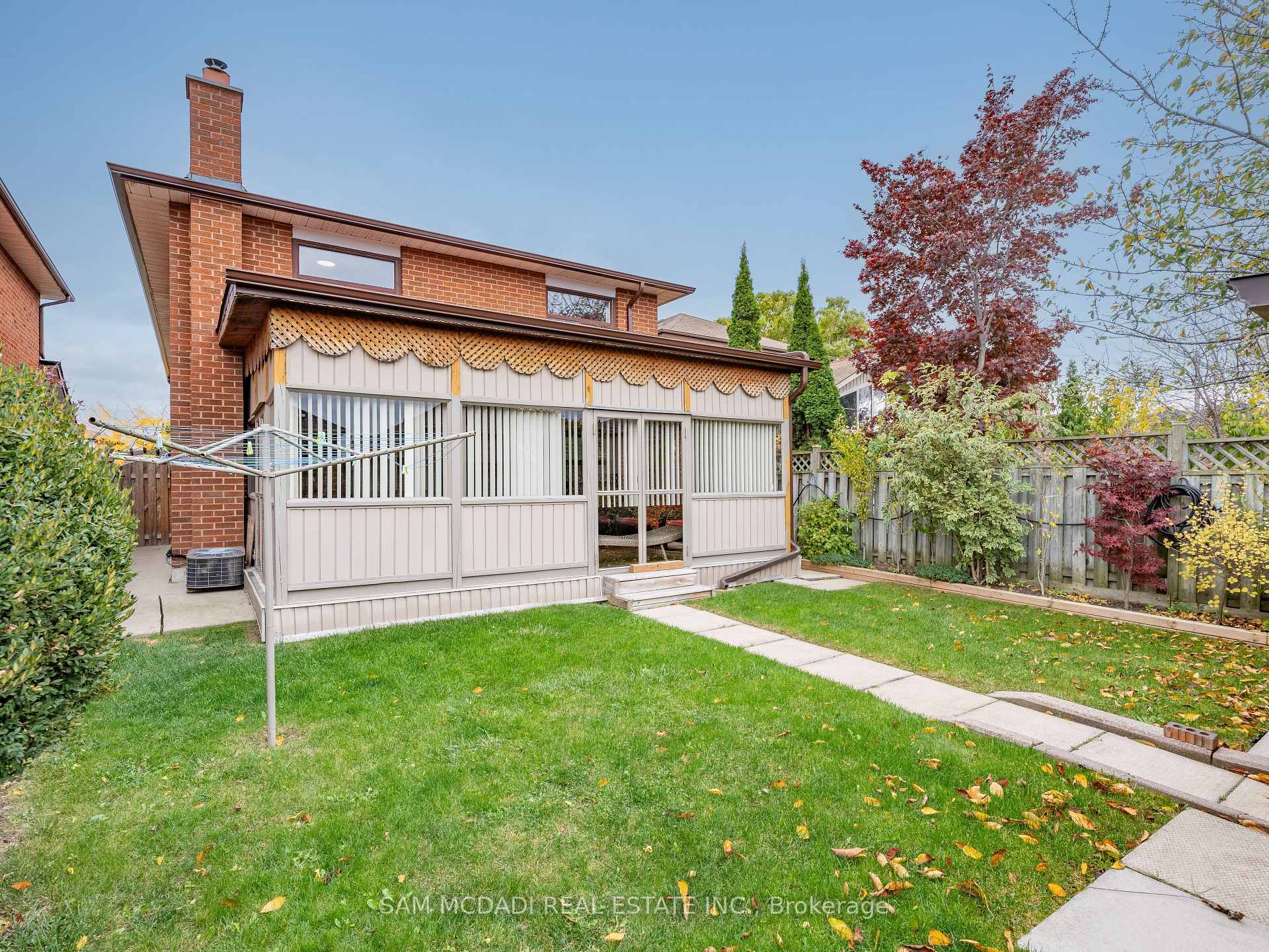 5472 Bourget Drive