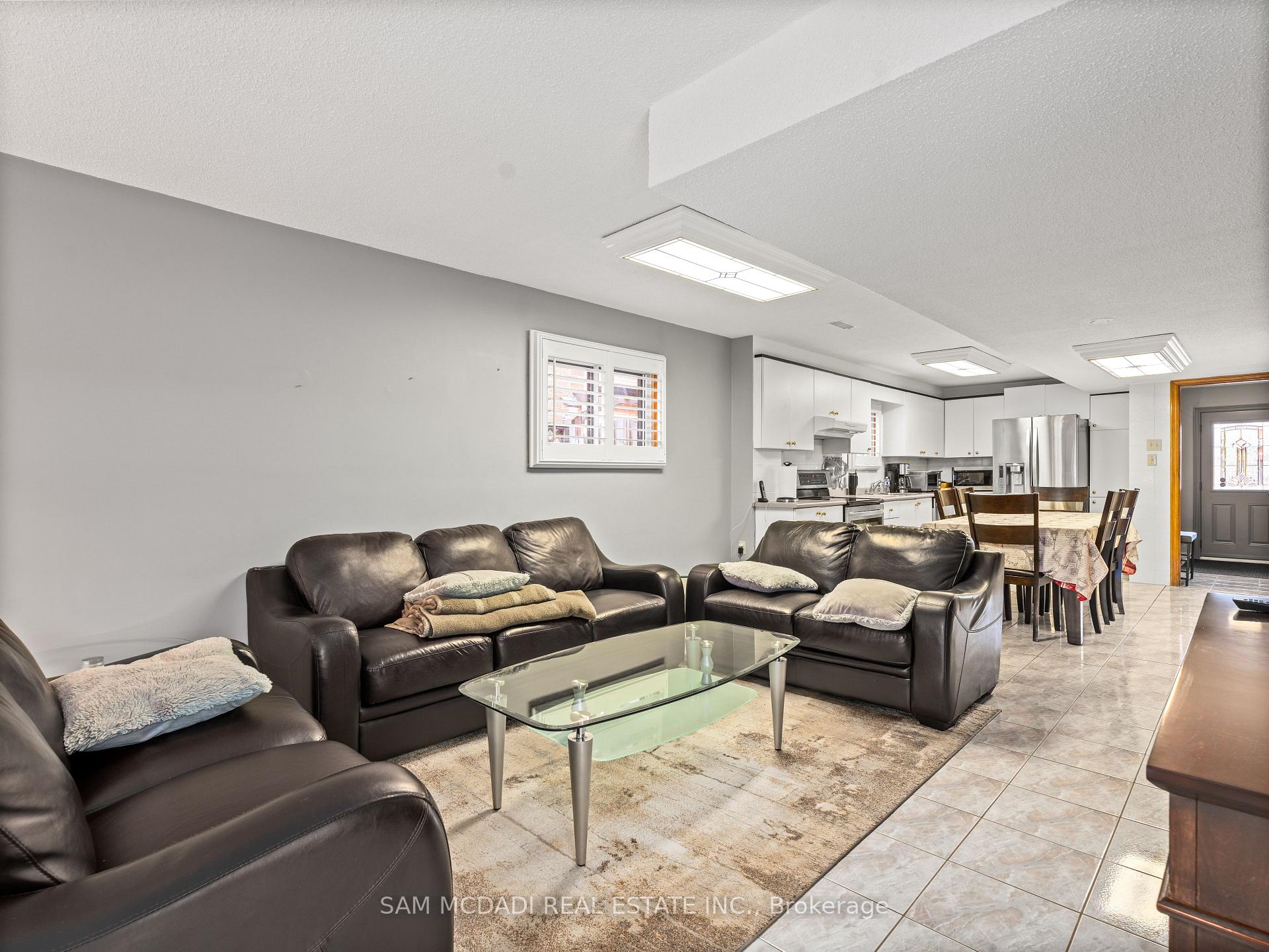5472 Bourget Drive