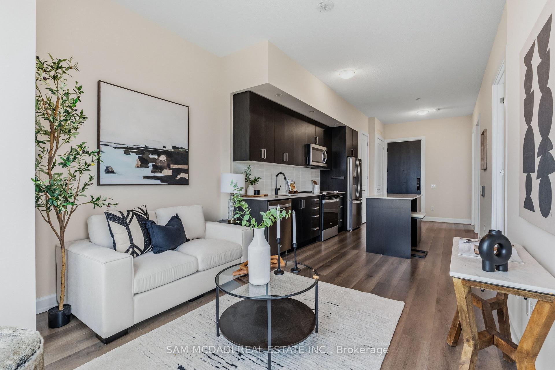 3220 William Coltson Avenue 2202