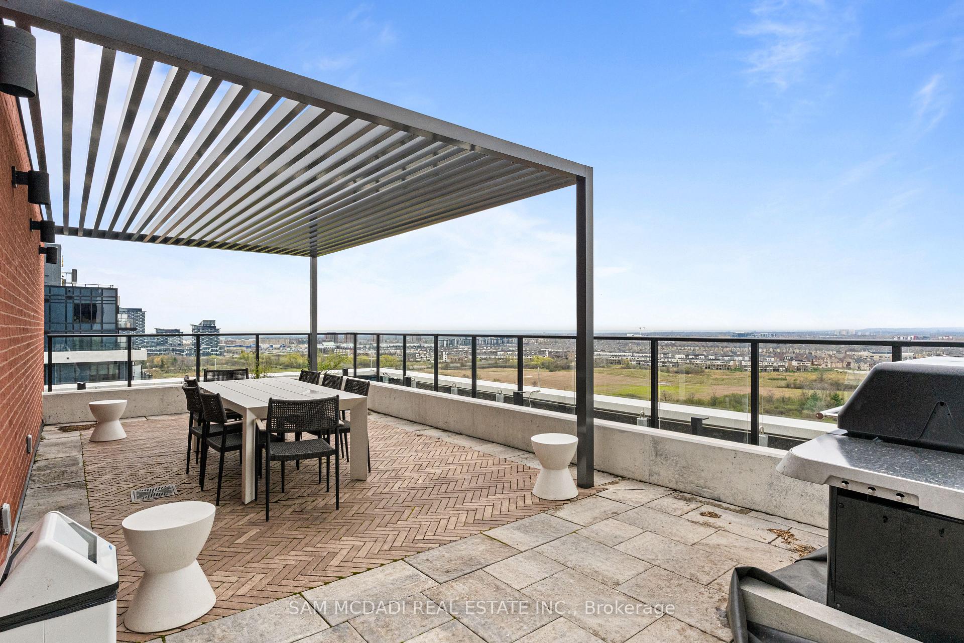 3220 William Coltson Avenue 2202