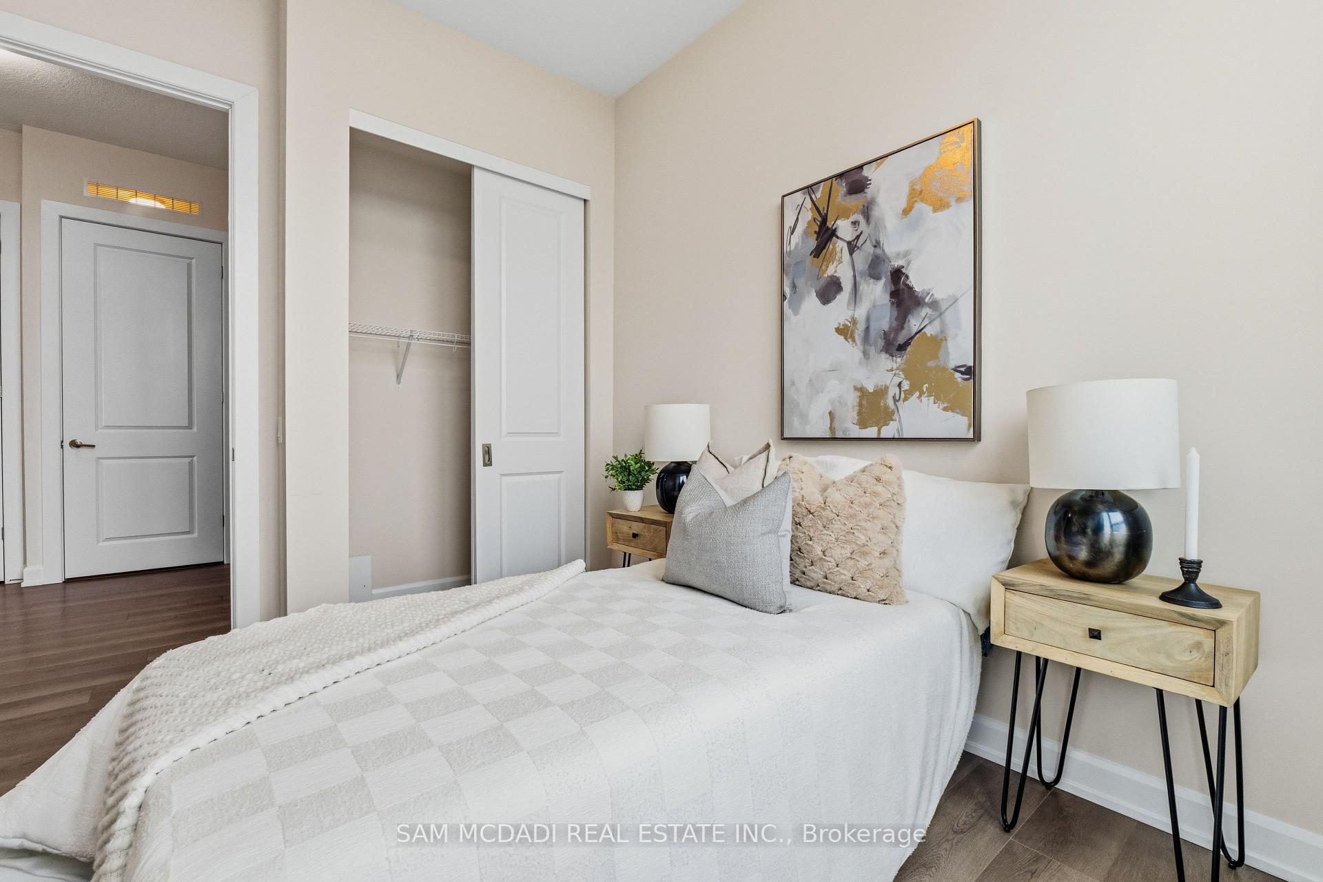 3220 William Coltson Avenue 2202