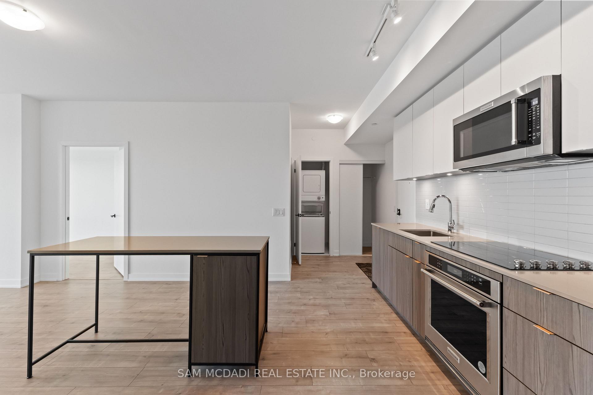 220 Missinnihe Way 807