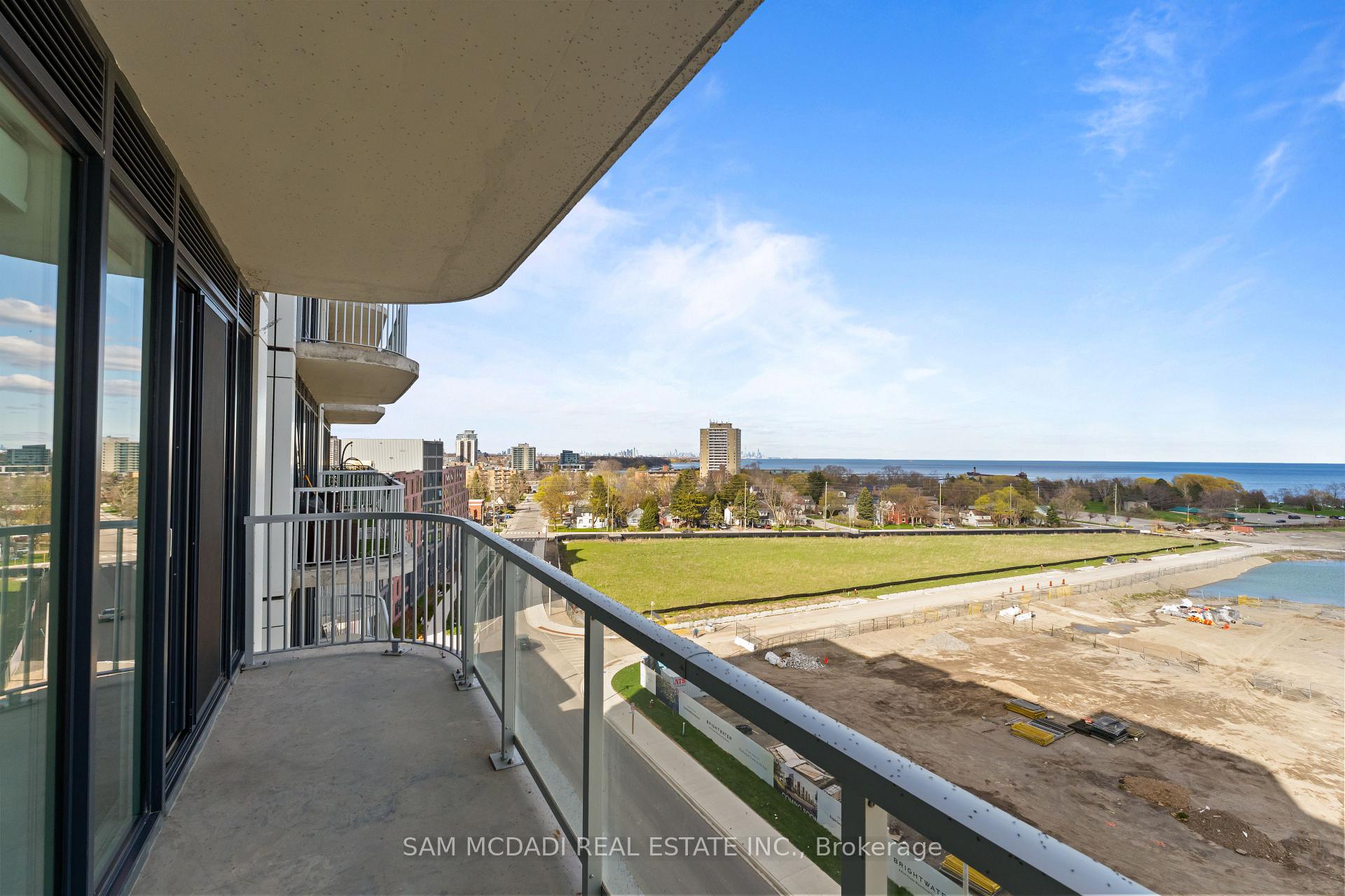 220 Missinnihe Way 807
