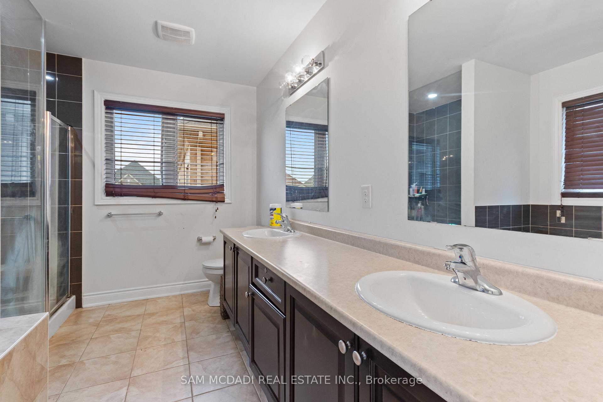 53 Lorenville Drive