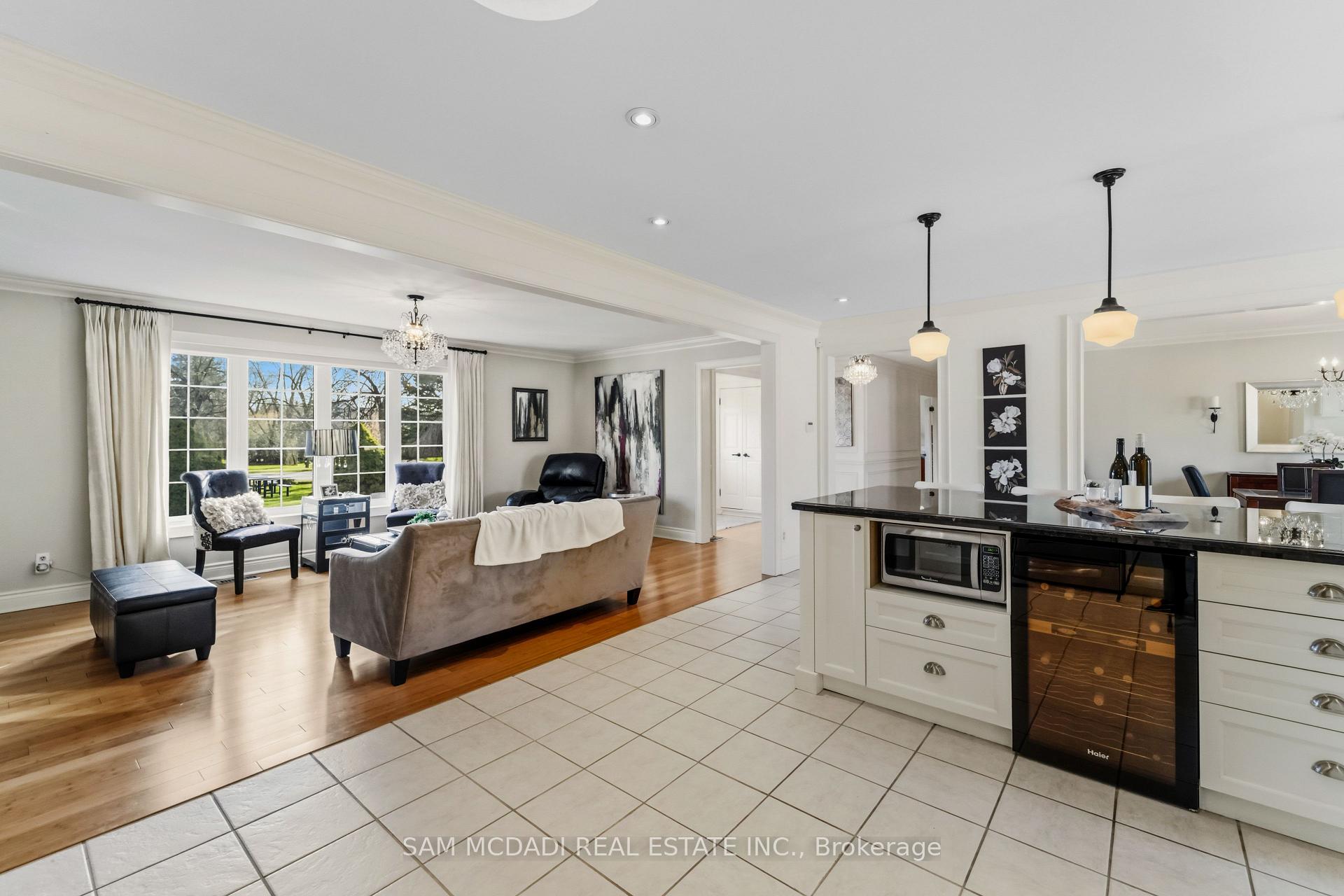 11269 Guelph Line