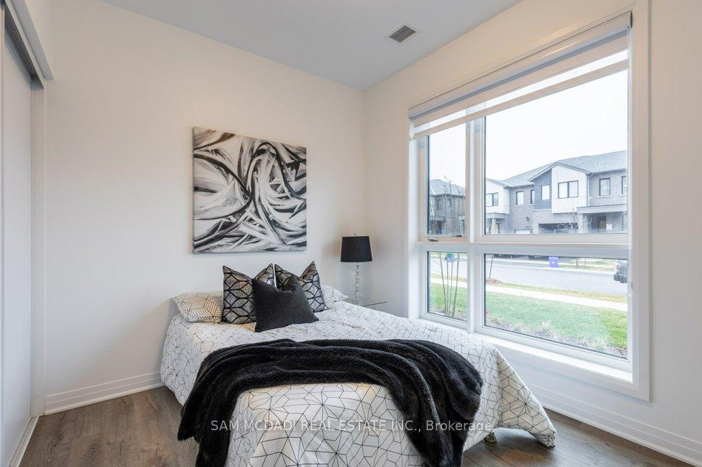 470 Gordon Krantz Avenue E # 113