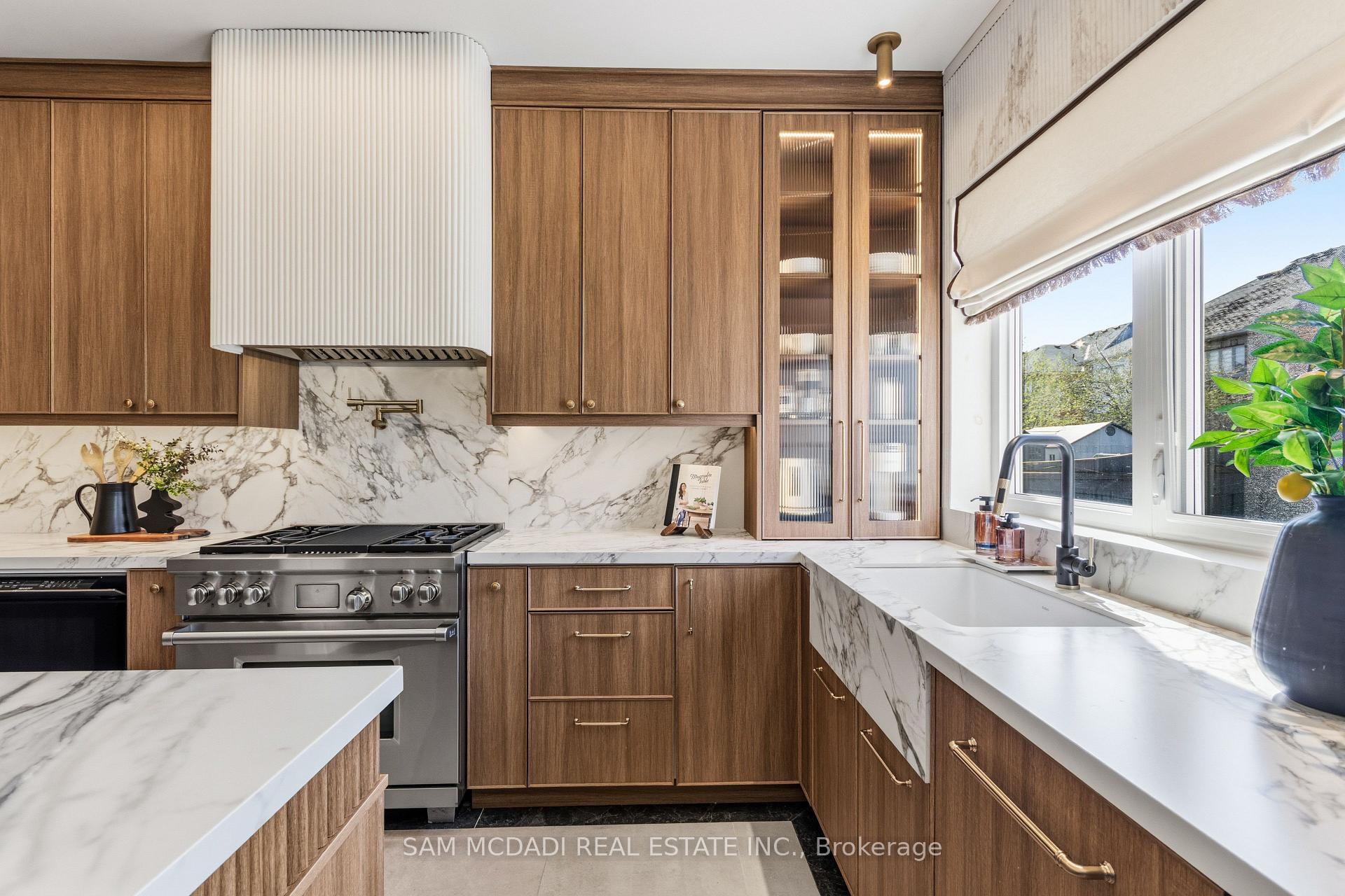 3155 Seabright Drive