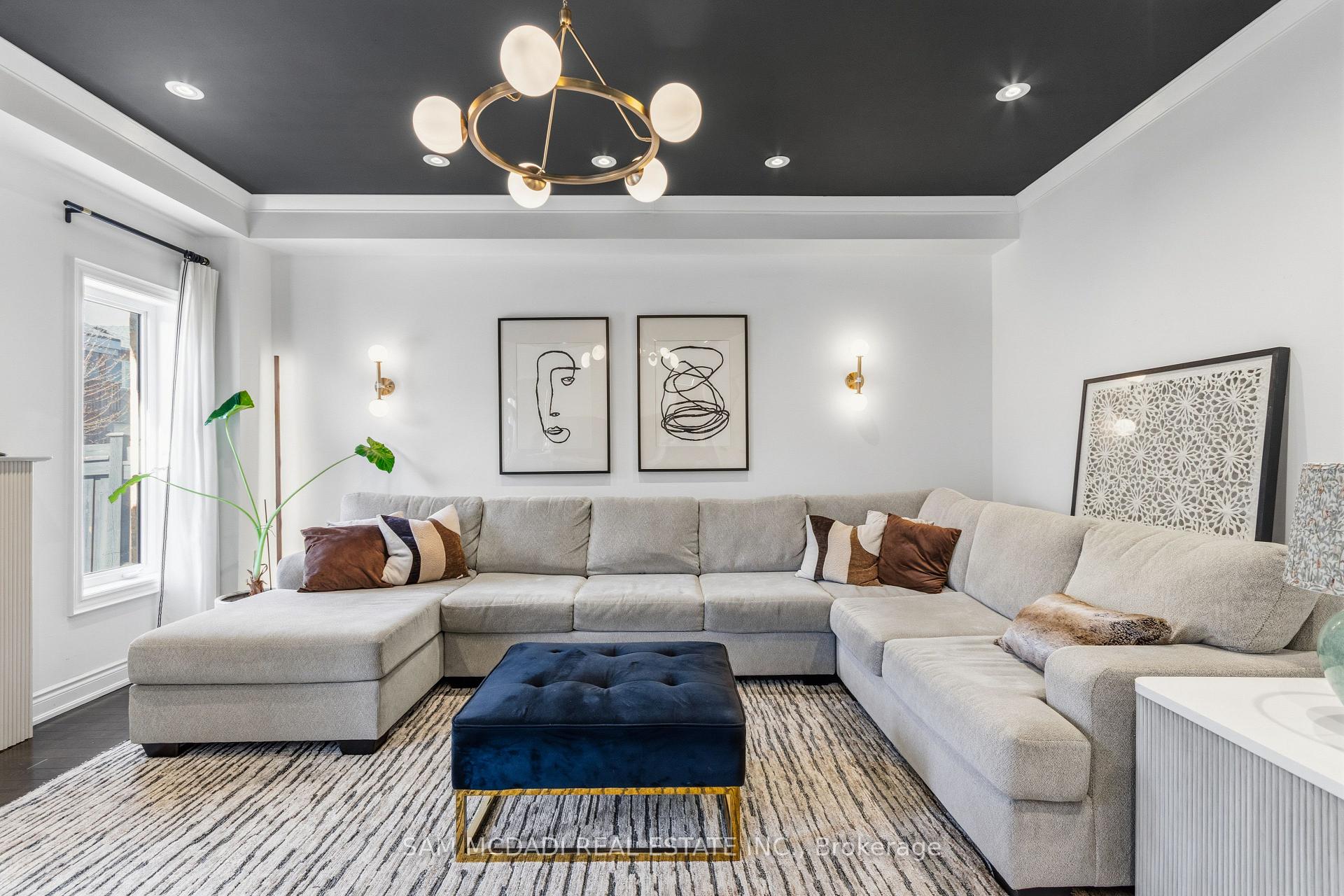 3155 Seabright Drive