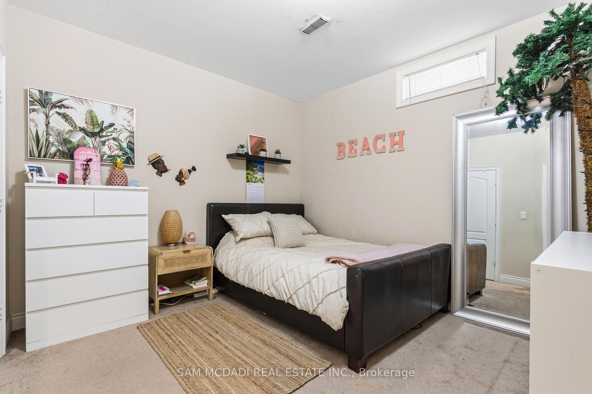 3155 Seabright Drive
