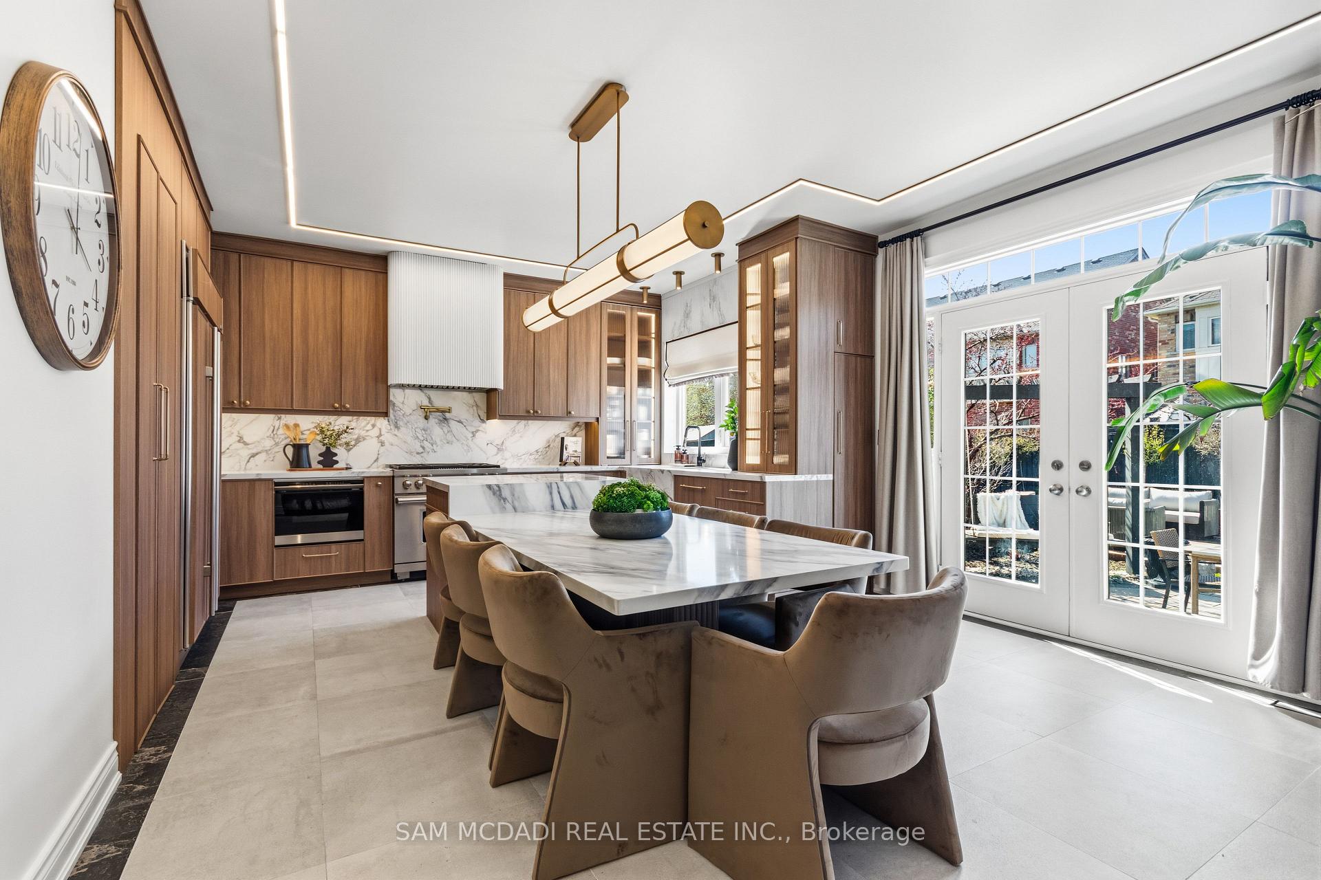 3155 Seabright Drive