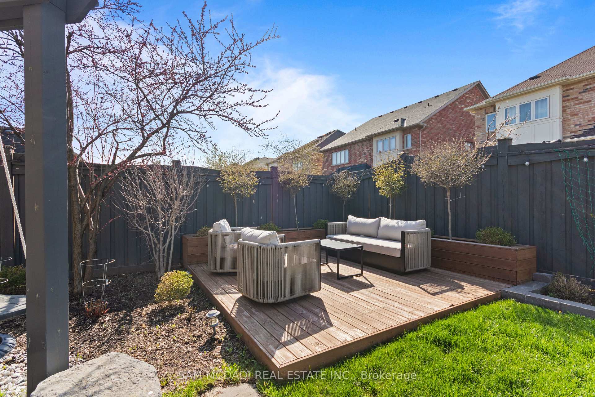 3155 Seabright Drive
