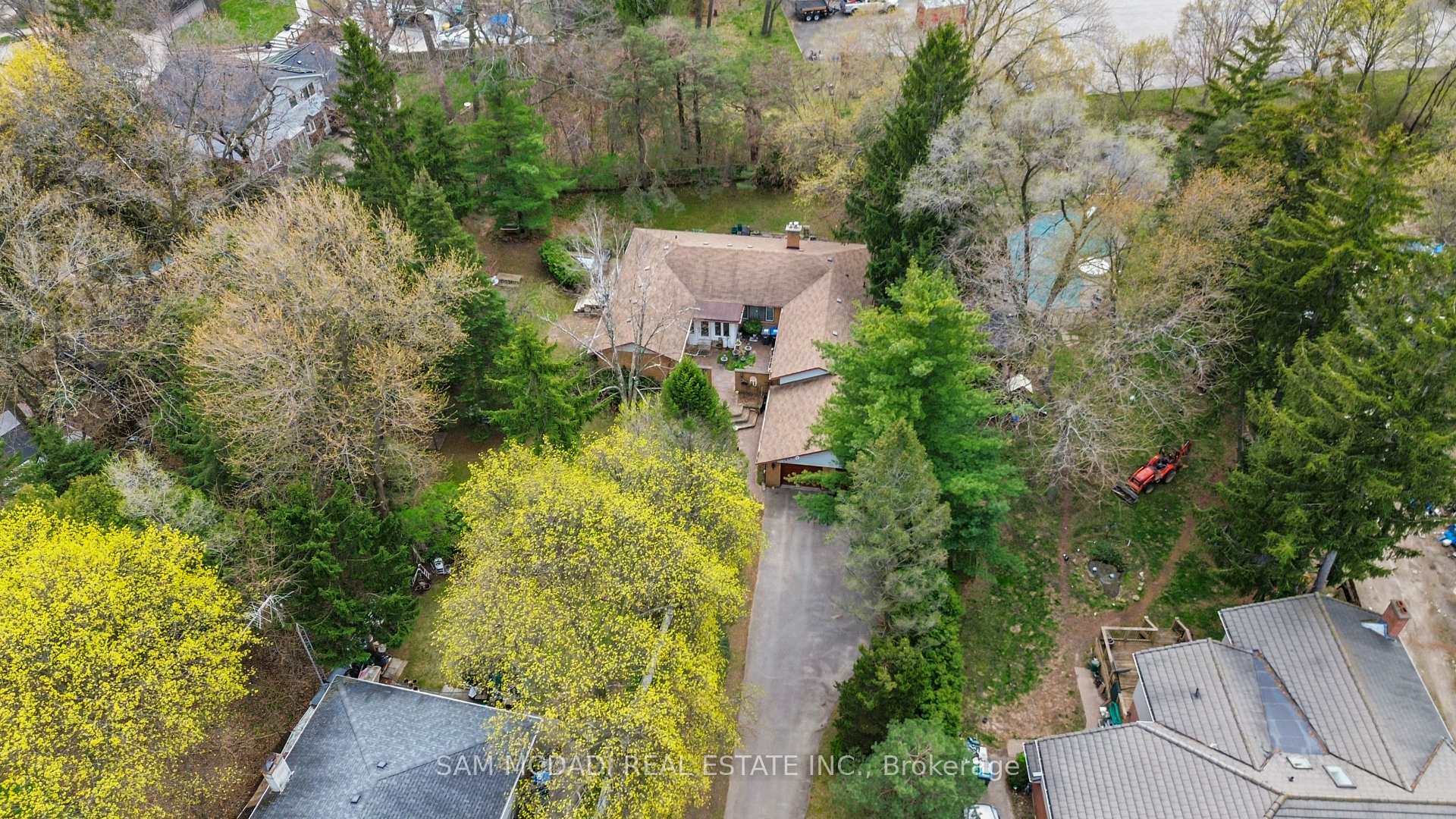 1484 Indian Road