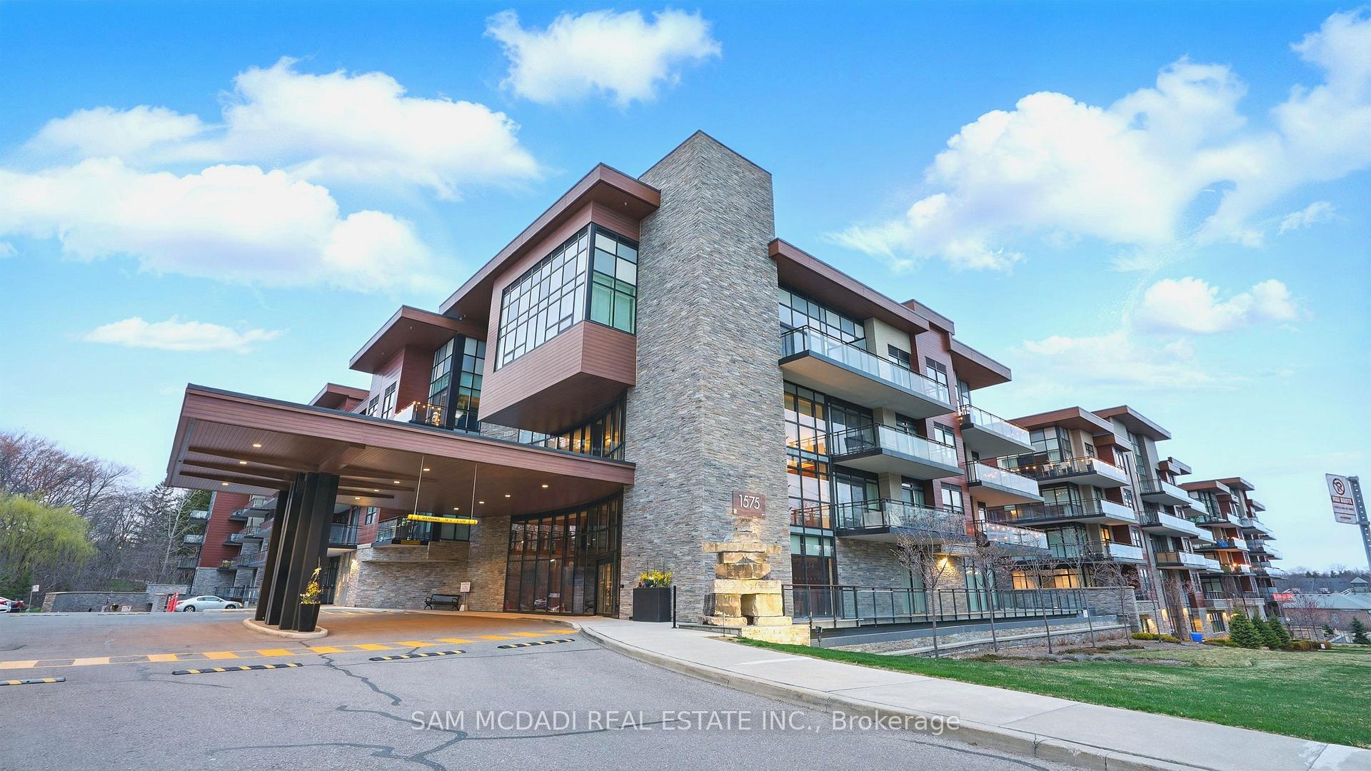 1575 Lakeshore Road W 415
