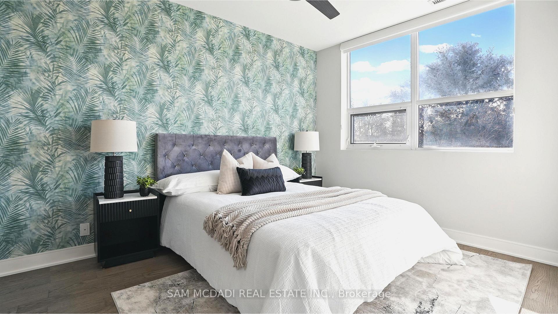 1575 Lakeshore Road W 415