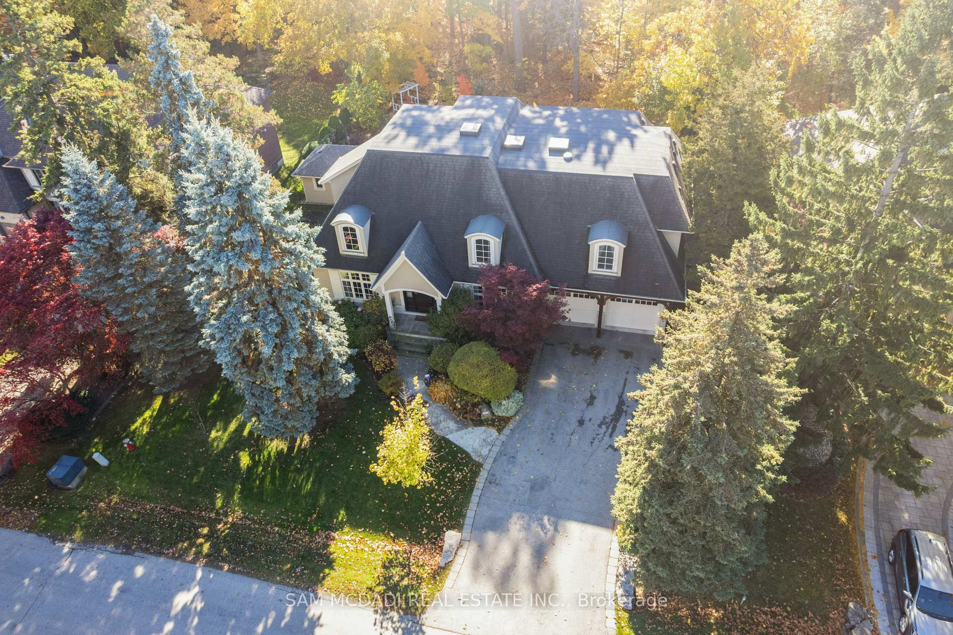 1286 Woodeden Drive