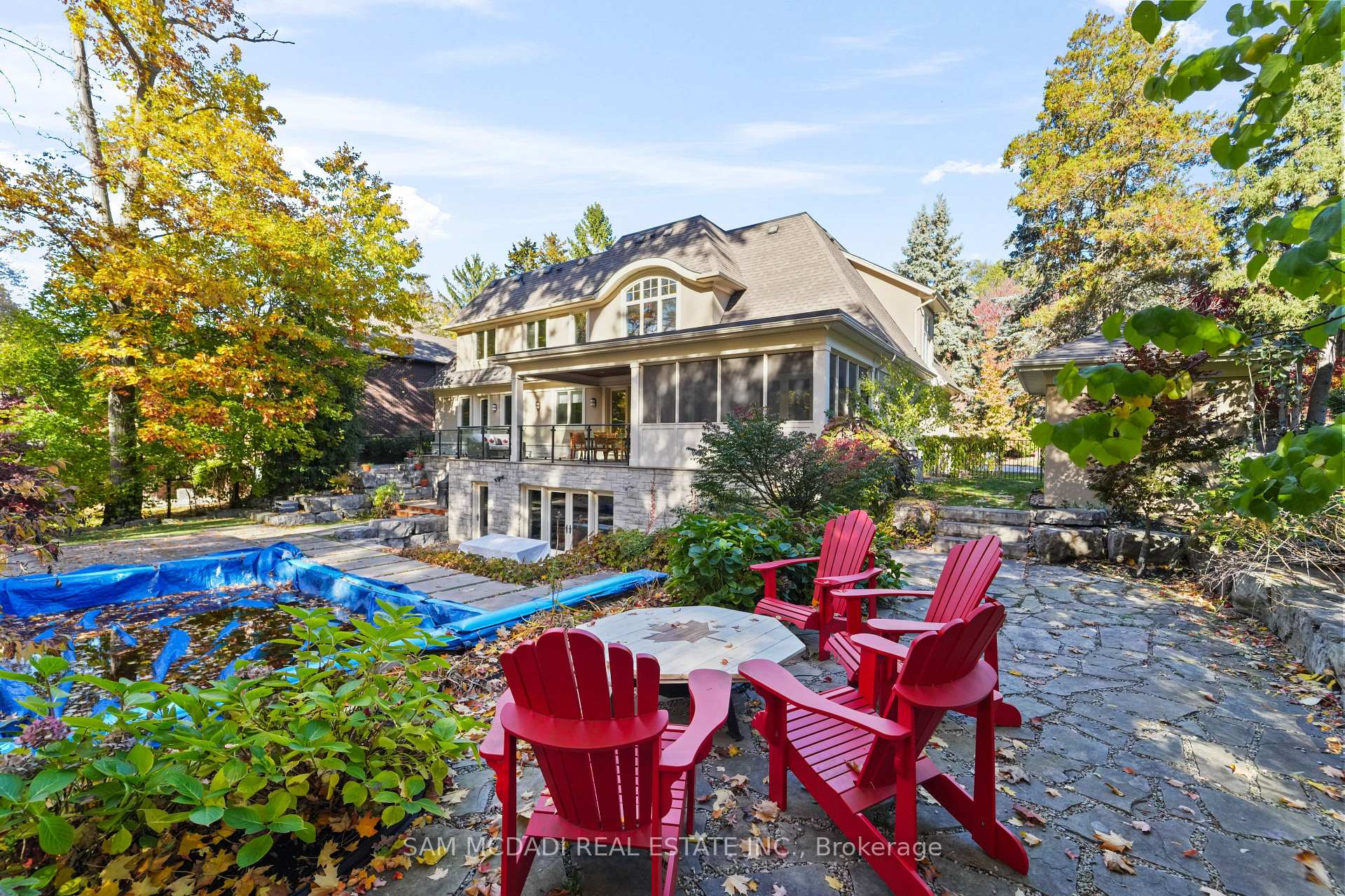 1286 Woodeden Drive