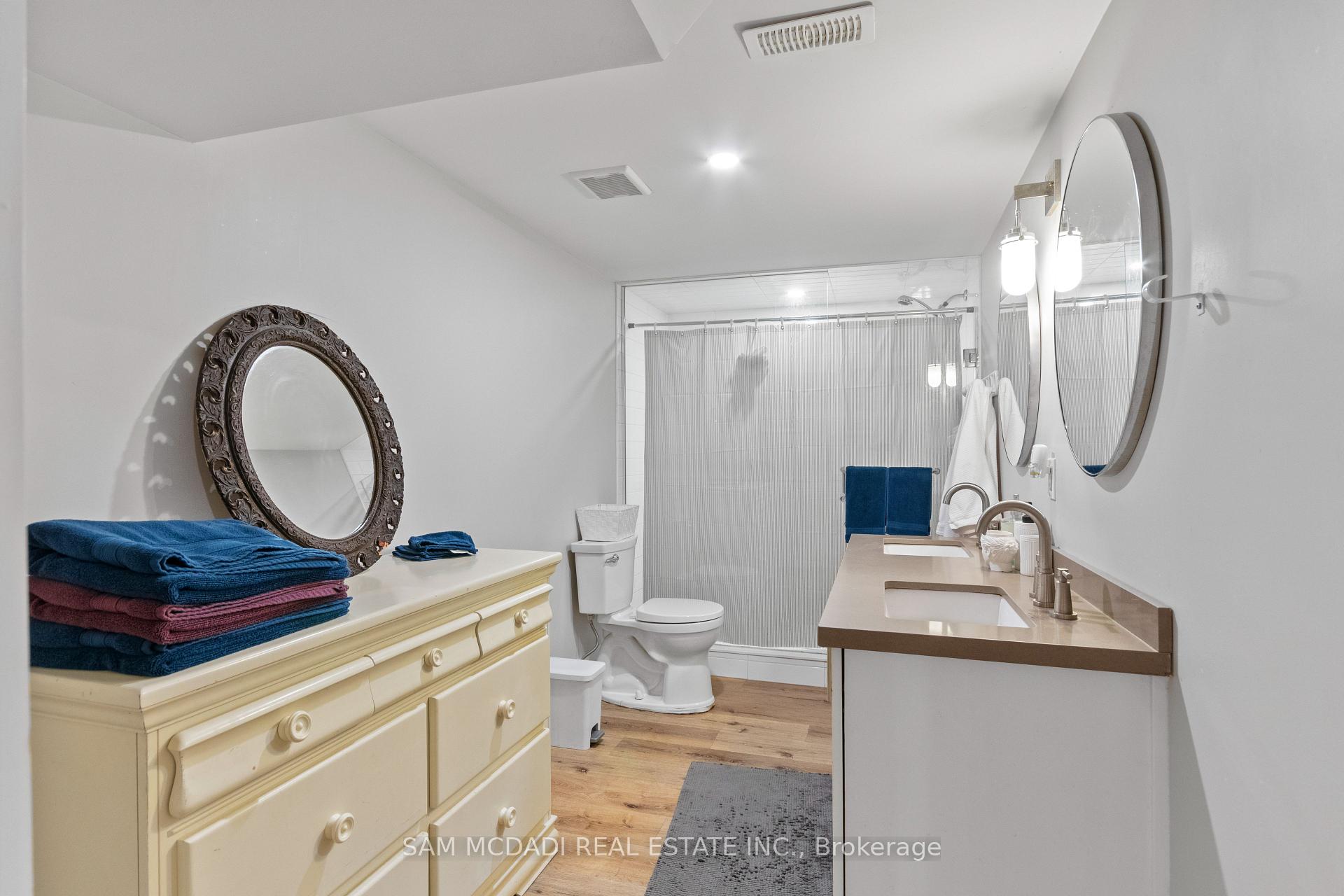 3047 Grenville Drive