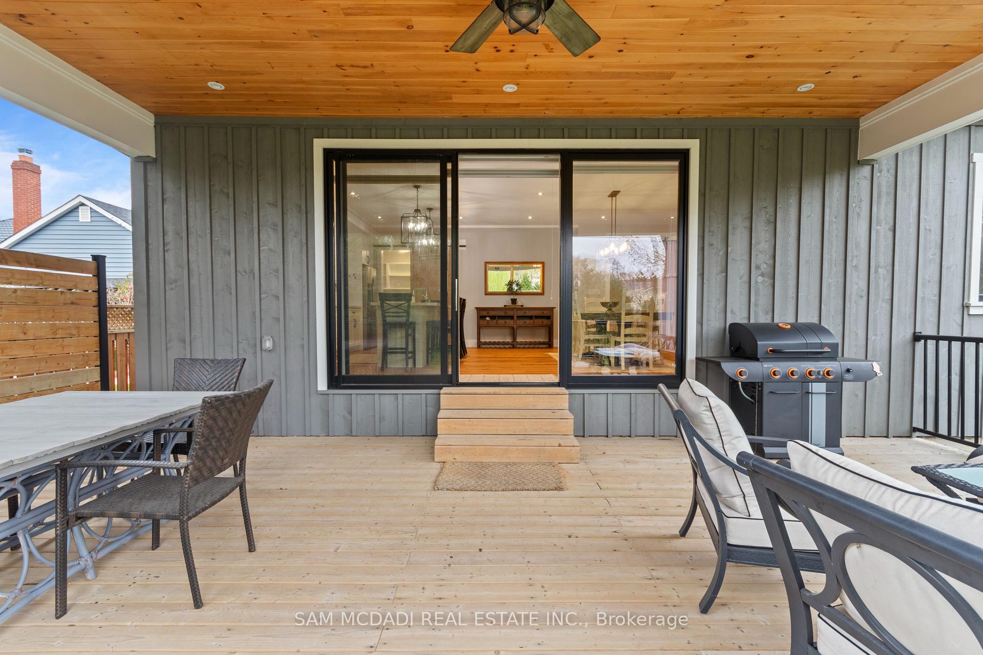 3047 Grenville Drive