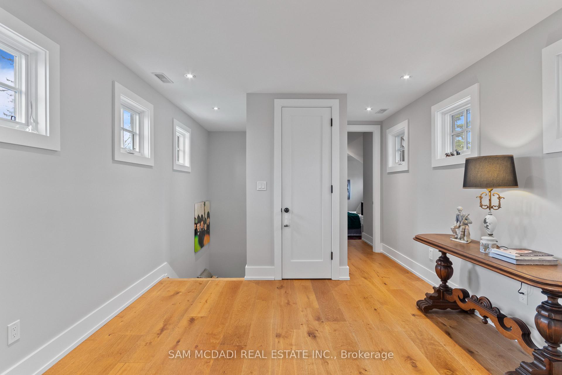 3047 Grenville Drive