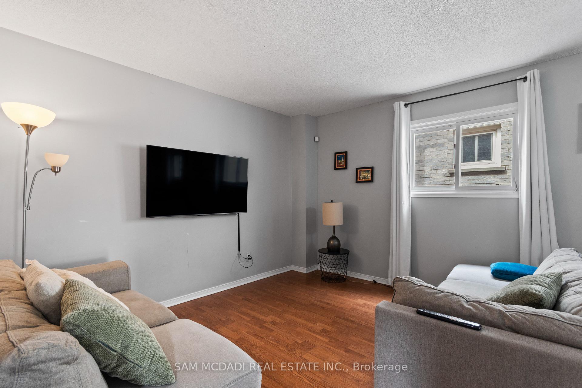 3182 Shadetree Drive