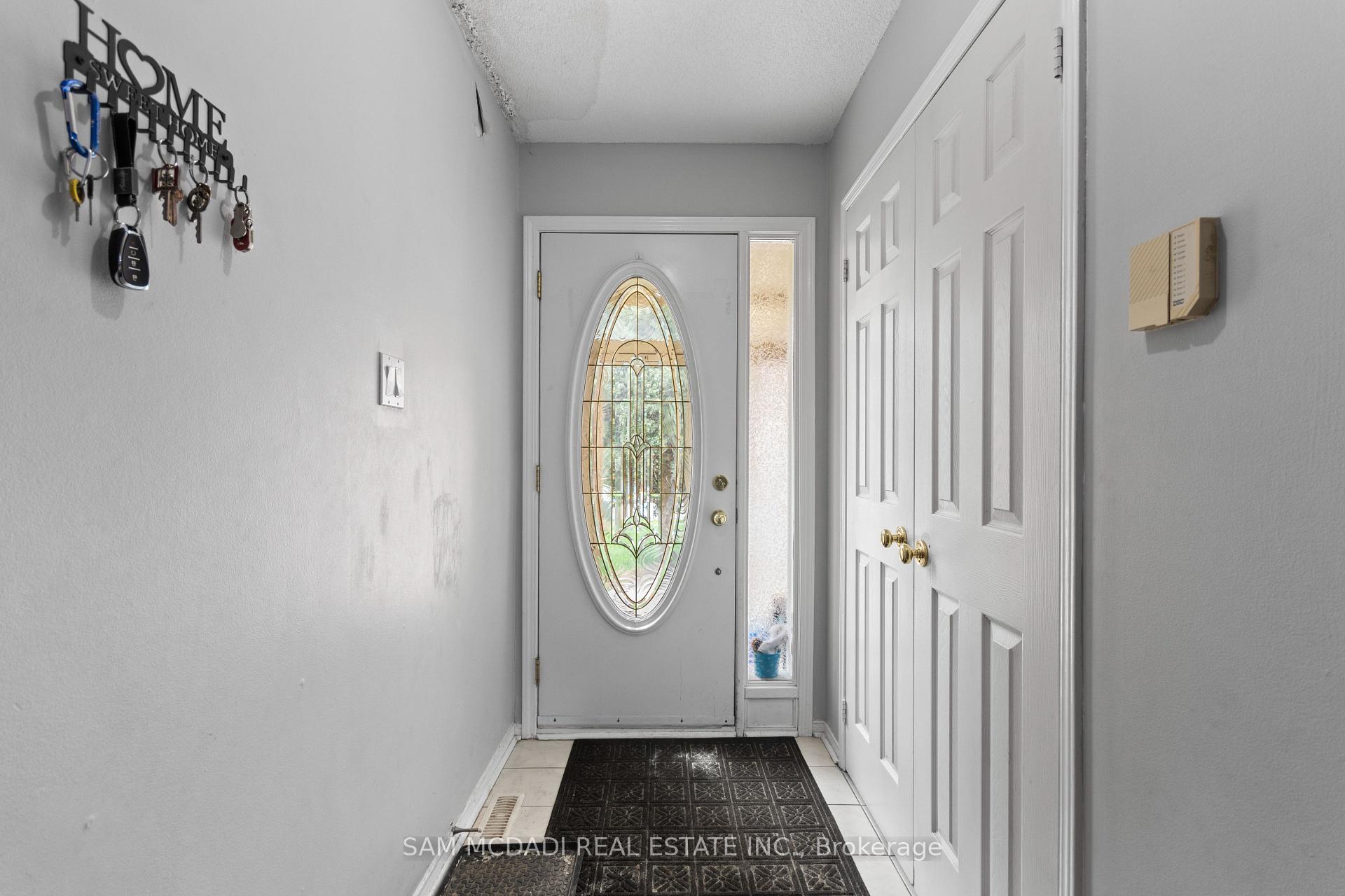 3182 Shadetree Drive