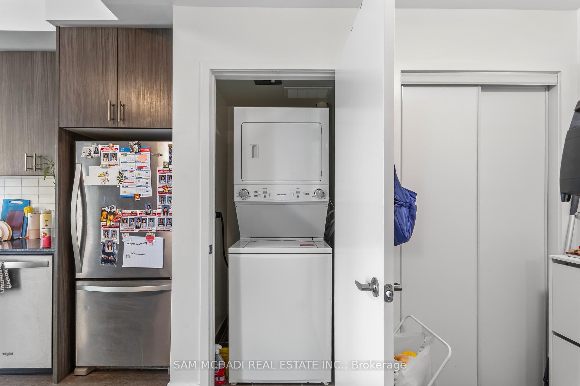 210 Sabina Drive E 204