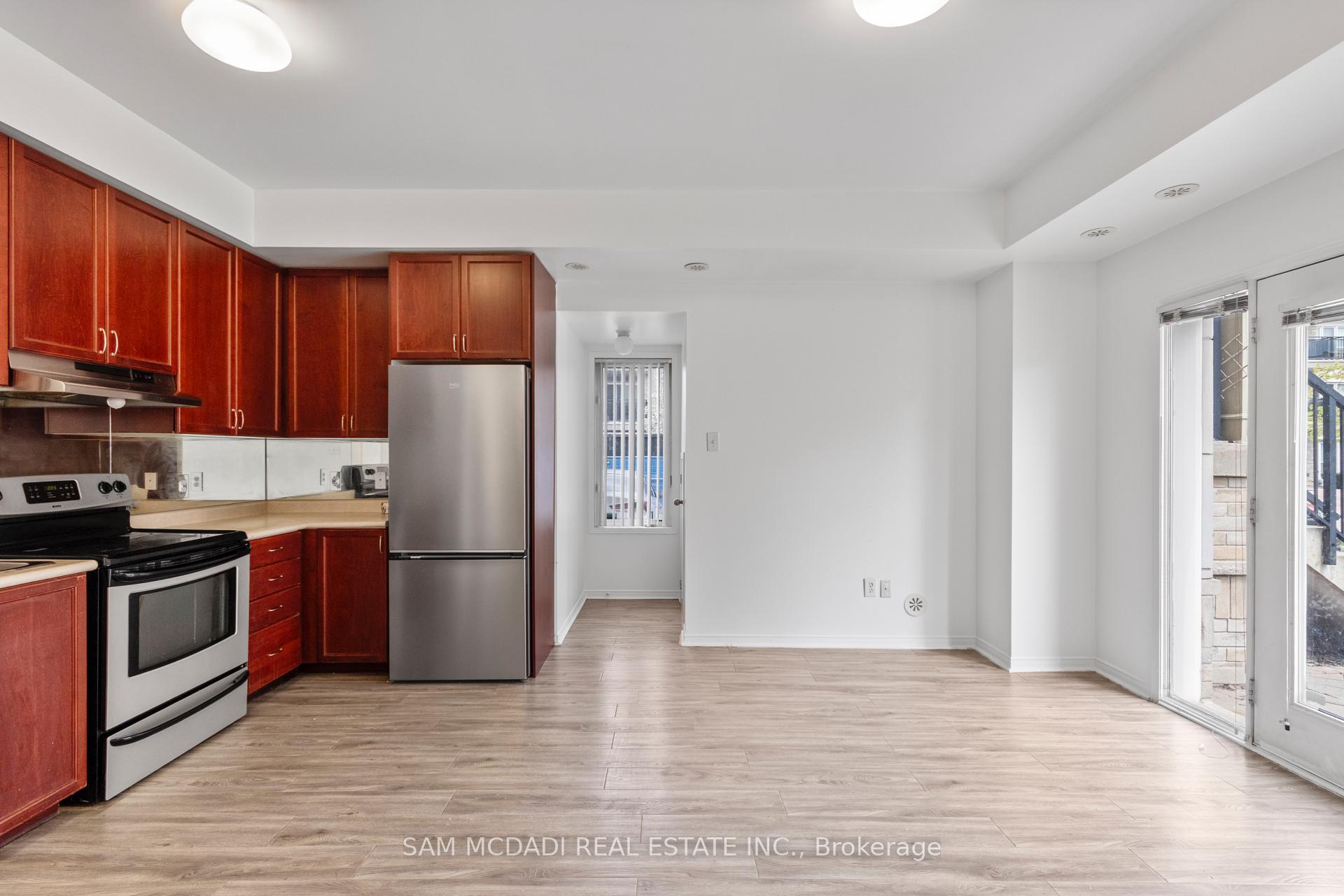 3050 Erin Centre Boulevard 112