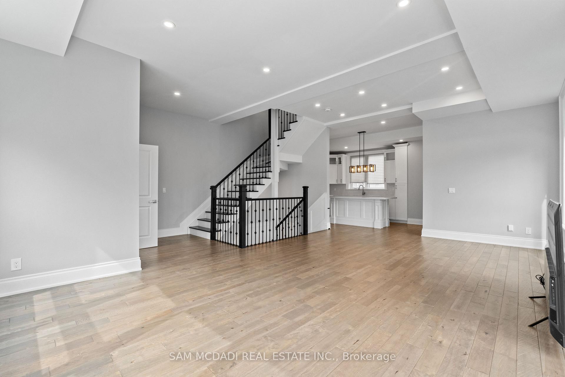 15 Old Oak Drive
