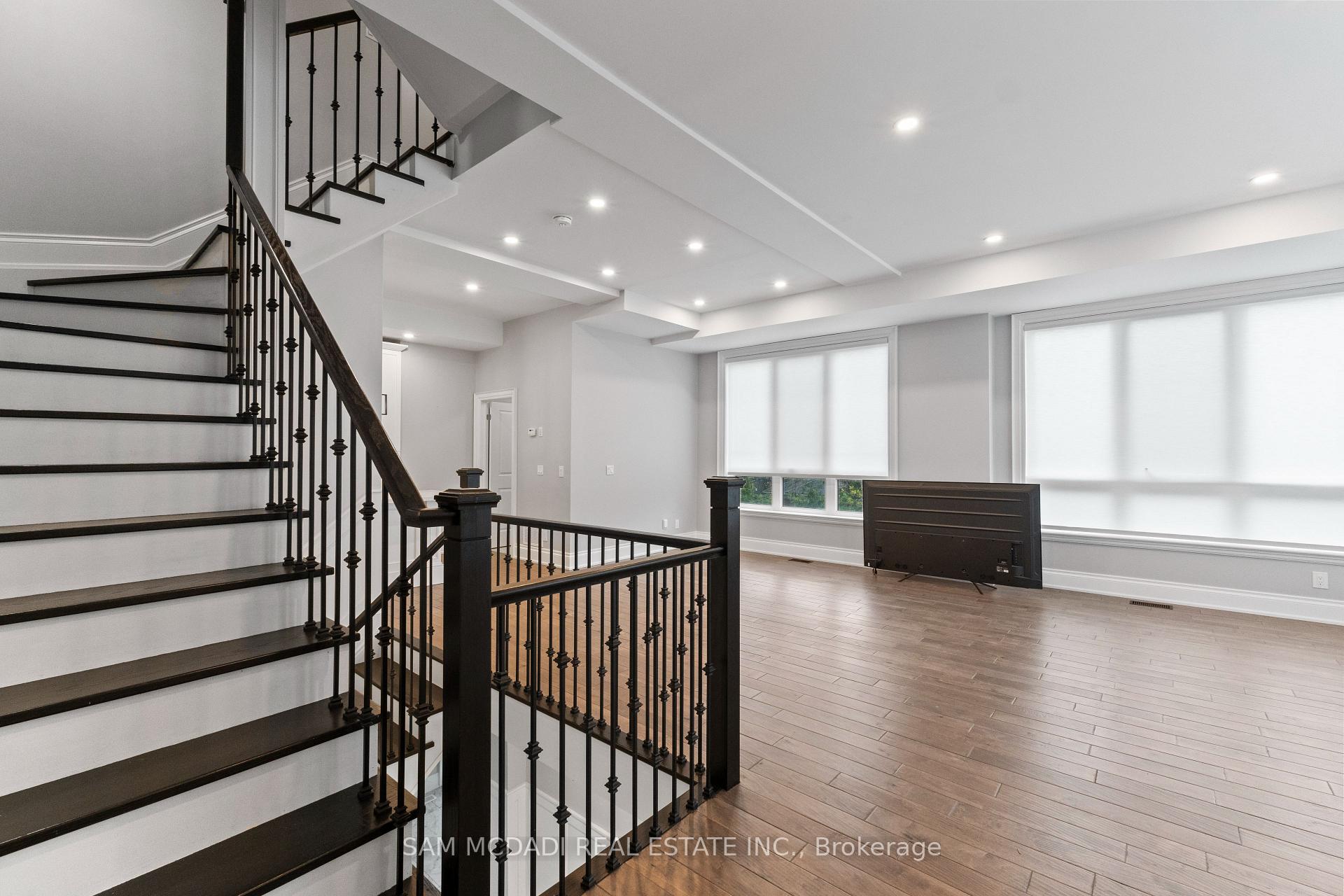 15 Old Oak Drive